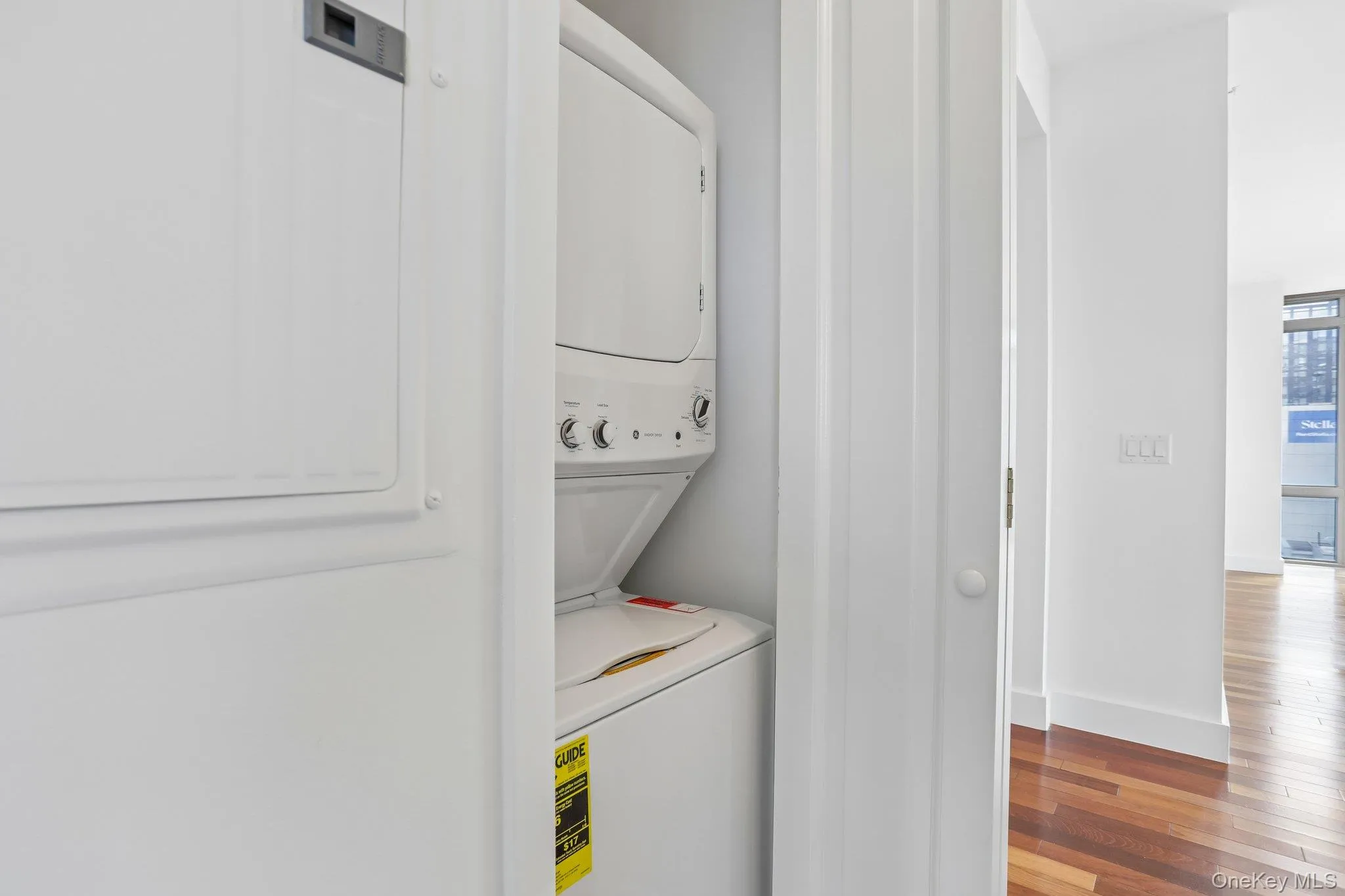 175 Huguenot Street, New Rochelle, NY, 2 Bedrooms Bedrooms, 4 Rooms Rooms,2 BathroomsBathrooms,Residential,For Rent,Huguenot,0,1057468 175 Huguenot Street, New Rochelle, NY, 2 Bedrooms Bedrooms, 4 Rooms Rooms,2 BathroomsBathrooms,Residential,For Rent,Huguenot,0,1057468