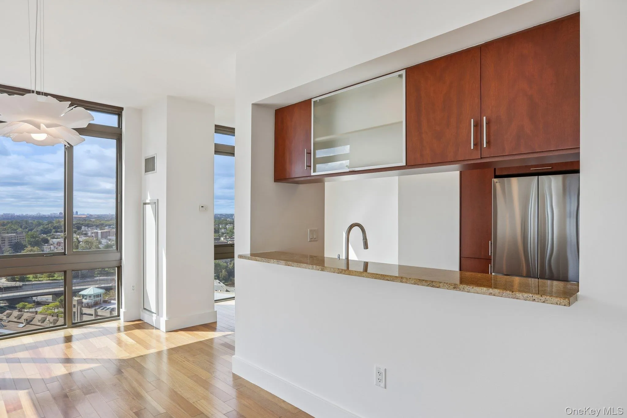 175 Huguenot Street, New Rochelle, NY, 2 Bedrooms Bedrooms, 4 Rooms Rooms,2 BathroomsBathrooms,Residential,For Rent,Huguenot,0,1057468 175 Huguenot Street, New Rochelle, NY, 2 Bedrooms Bedrooms, 4 Rooms Rooms,2 BathroomsBathrooms,Residential,For Rent,Huguenot,0,1057468