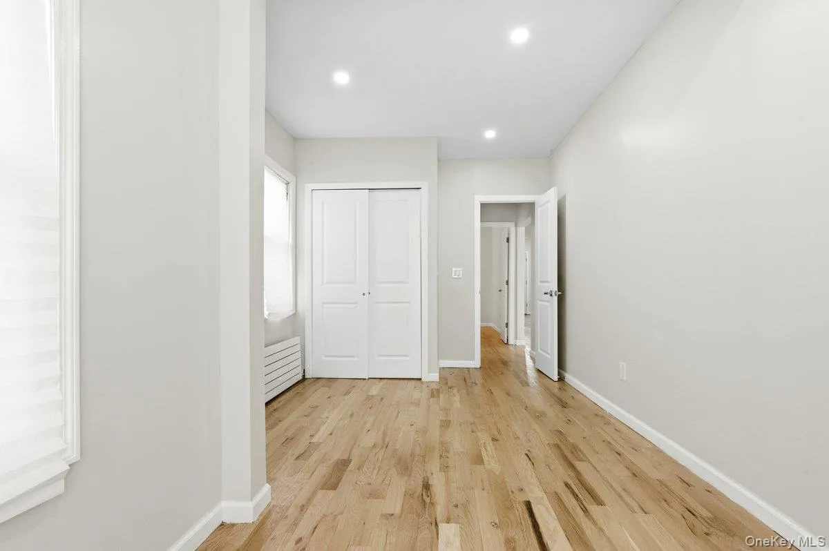 134-51 173rd Street, New York, NY, 3 Bedrooms Bedrooms, 7 Rooms Rooms,2 BathroomsBathrooms,Residential,For Rent,173rd,0,1057471 134-51 173rd Street, New York, NY, 3 Bedrooms Bedrooms, 7 Rooms Rooms,2 BathroomsBathrooms,Residential,For Rent,173rd,0,1057471