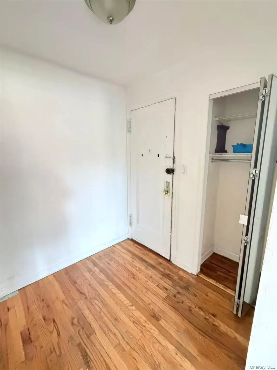 111-15 66th Avenue, New York, NY, 2 Bedrooms Bedrooms, 5 Rooms Rooms,1 BathroomBathrooms,Residential,For Rent,66th,0,1057472 111-15 66th Avenue, New York, NY, 2 Bedrooms Bedrooms, 5 Rooms Rooms,1 BathroomBathrooms,Residential,For Rent,66th,0,1057472