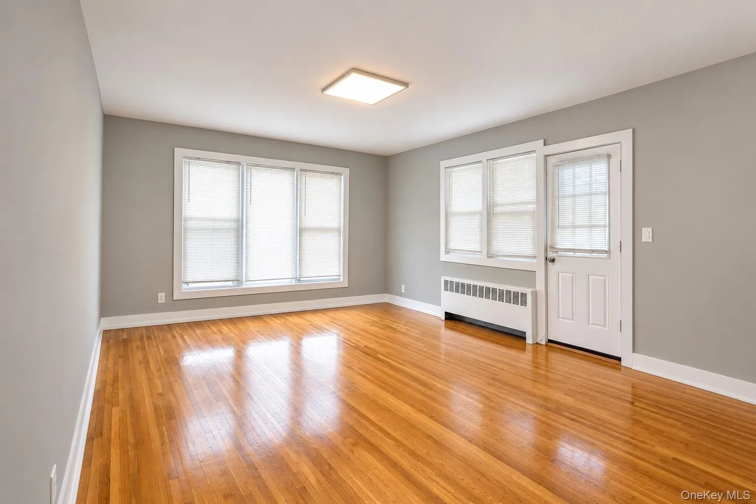 242 Broadway, Long Beach, NY, 2 Bedrooms Bedrooms, 4 Rooms Rooms,1 BathroomBathrooms,Residential Lease,For Rent,Broadway,0,1057474 242 Broadway, Long Beach, NY, 2 Bedrooms Bedrooms, 4 Rooms Rooms,1 BathroomBathrooms,Residential Lease,For Rent,Broadway,0,1057474