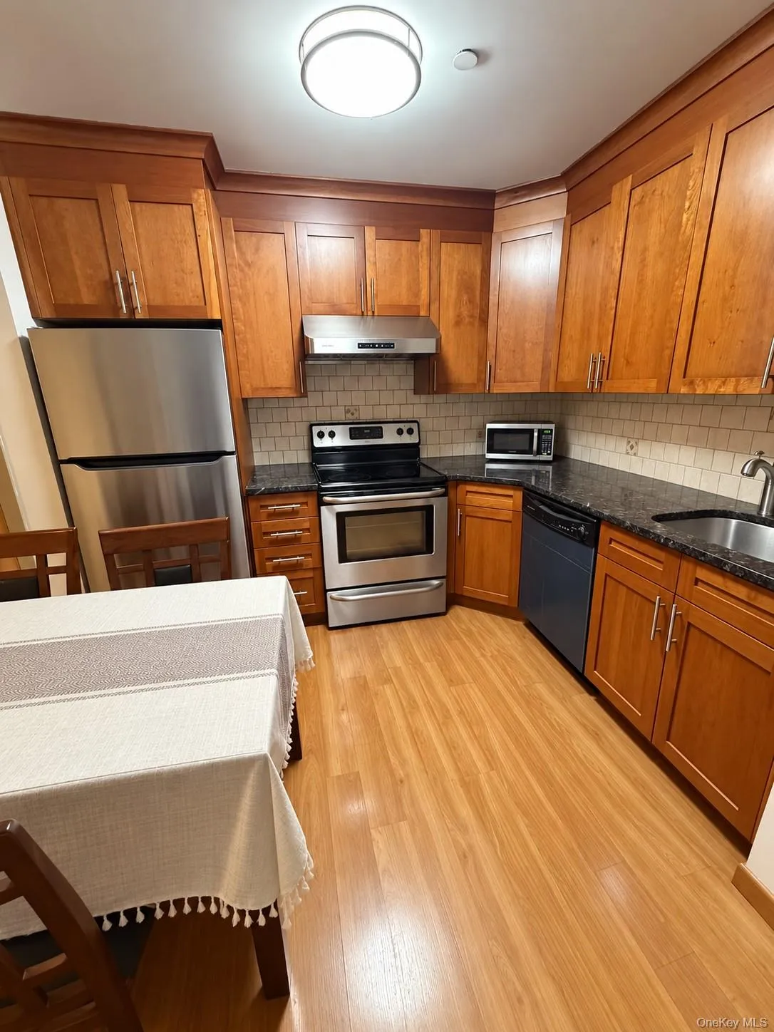 14336 37th Avenue, New York, NY, 2 Bedrooms Bedrooms, 4 Rooms Rooms,2 BathroomsBathrooms,Residential,For Rent,37th,0,1057477 14336 37th Avenue, New York, NY, 2 Bedrooms Bedrooms, 4 Rooms Rooms,2 BathroomsBathrooms,Residential,For Rent,37th,0,1057477