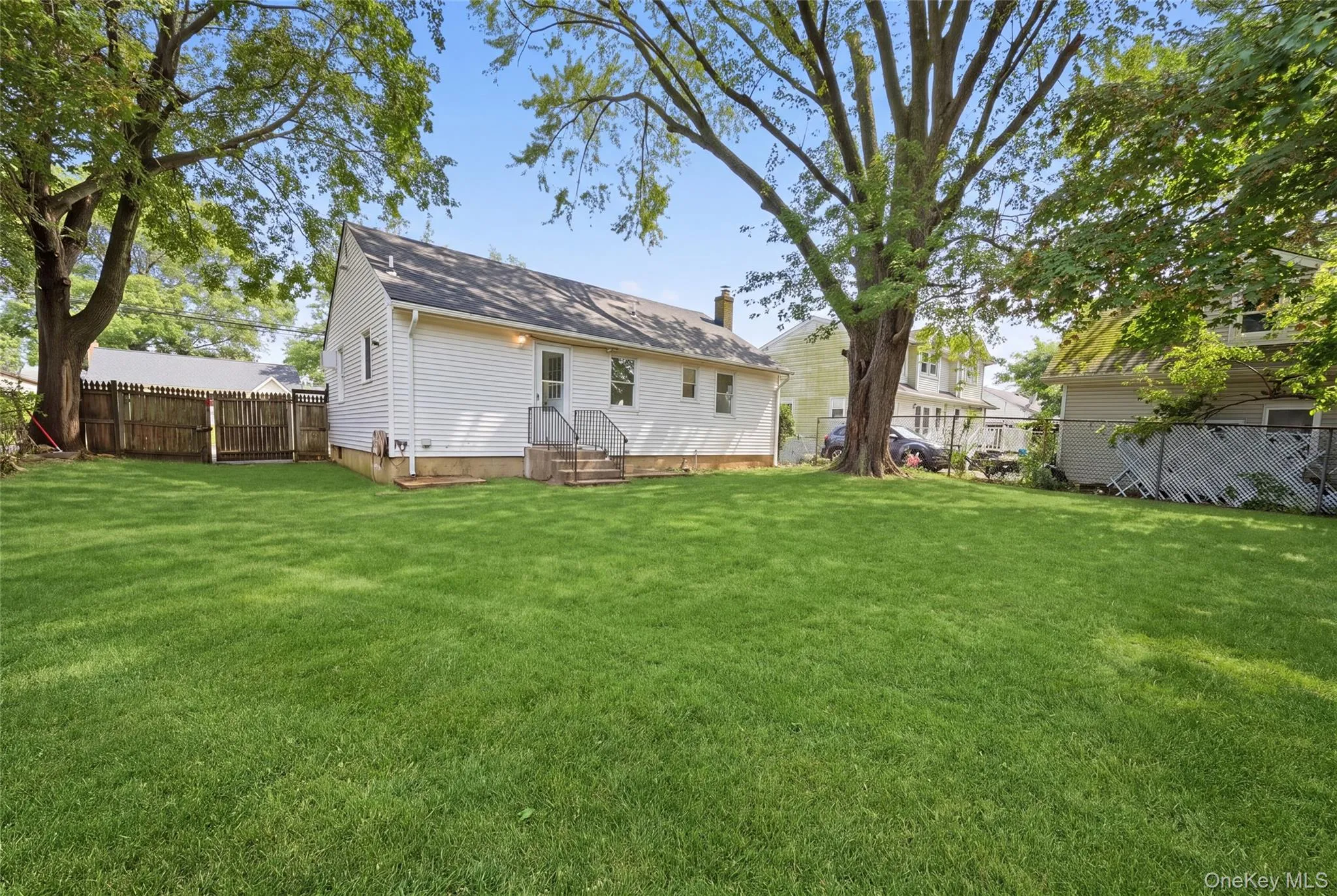 180 Booker Avenue, Babylon, NY, 3 Bedrooms Bedrooms, 7 Rooms Rooms,2 BathroomsBathrooms,Residential,For Rent,Booker,0,1057478 180 Booker Avenue, Babylon, NY, 3 Bedrooms Bedrooms, 7 Rooms Rooms,2 BathroomsBathrooms,Residential,For Rent,Booker,0,1057478