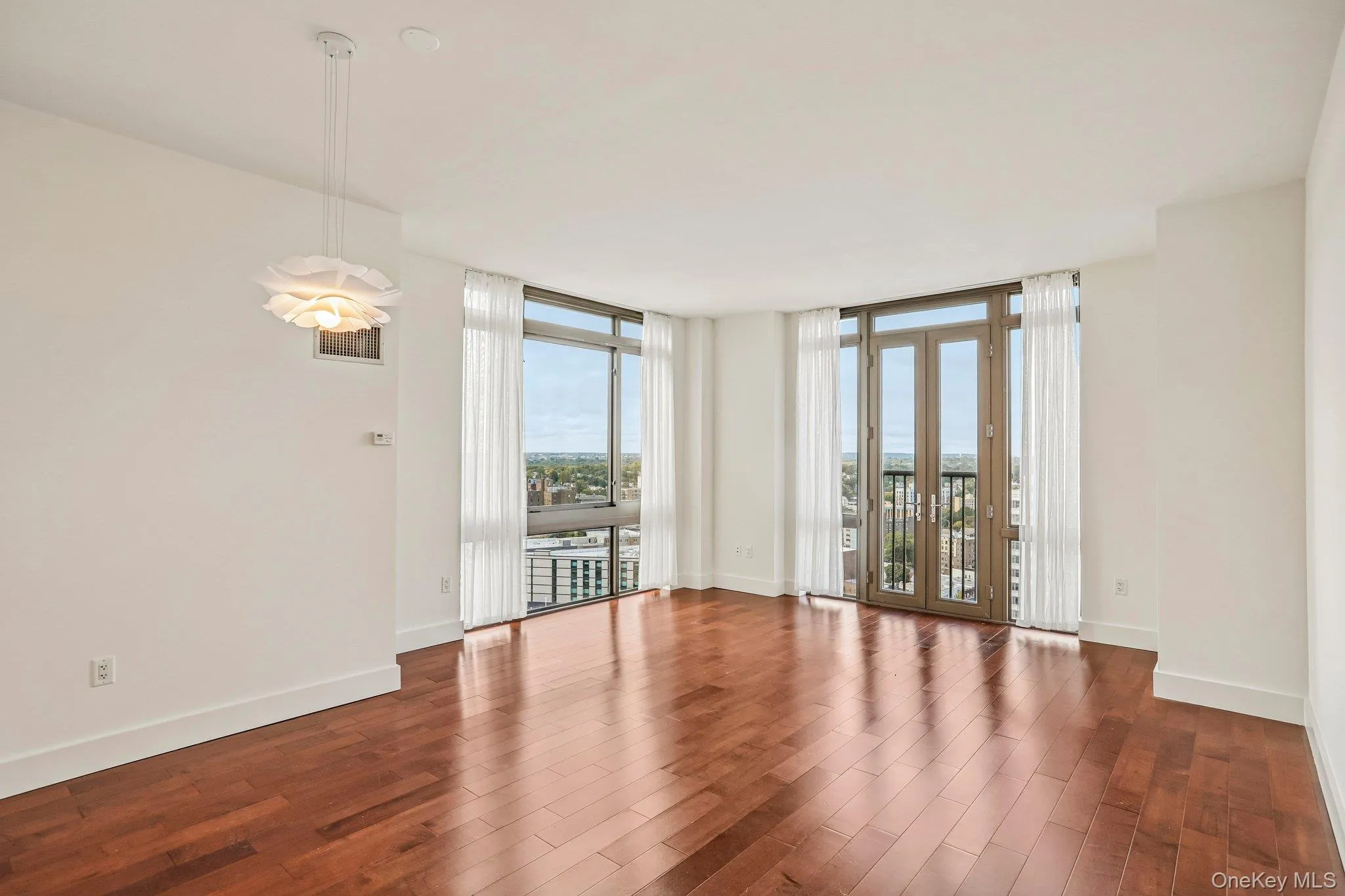 175 Huguenot Street, New Rochelle, NY, 2 Bedrooms Bedrooms, 5 Rooms Rooms,2 BathroomsBathrooms,Residential,For Rent,Huguenot,0,1057482 175 Huguenot Street, New Rochelle, NY, 2 Bedrooms Bedrooms, 5 Rooms Rooms,2 BathroomsBathrooms,Residential,For Rent,Huguenot,0,1057482