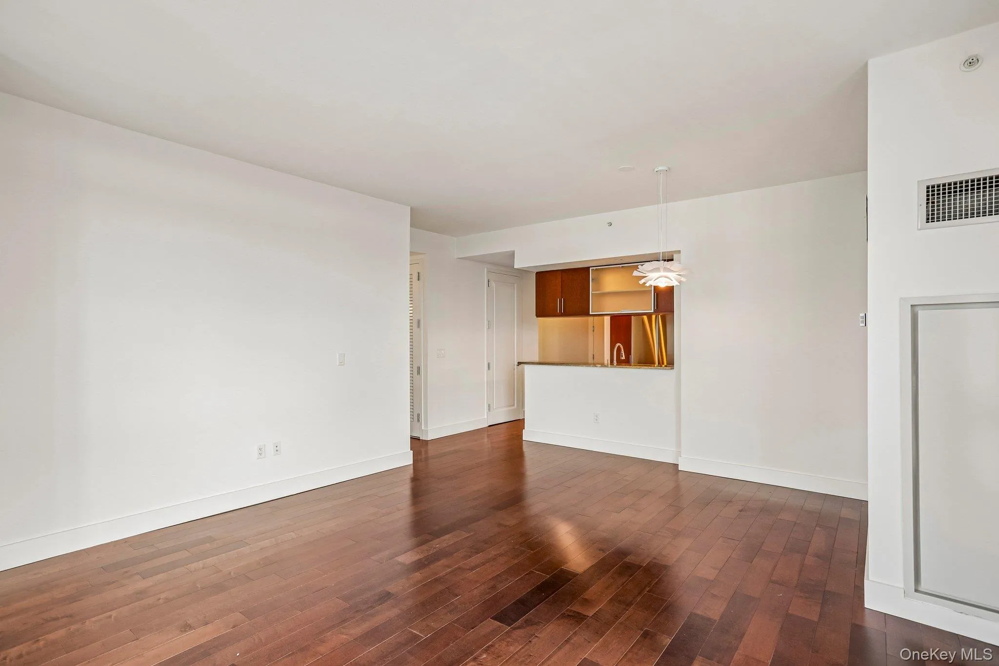 175 Huguenot Street, New Rochelle, NY, 2 Bedrooms Bedrooms, 5 Rooms Rooms,2 BathroomsBathrooms,Residential,For Rent,Huguenot,0,1057482 175 Huguenot Street, New Rochelle, NY, 2 Bedrooms Bedrooms, 5 Rooms Rooms,2 BathroomsBathrooms,Residential,For Rent,Huguenot,0,1057482