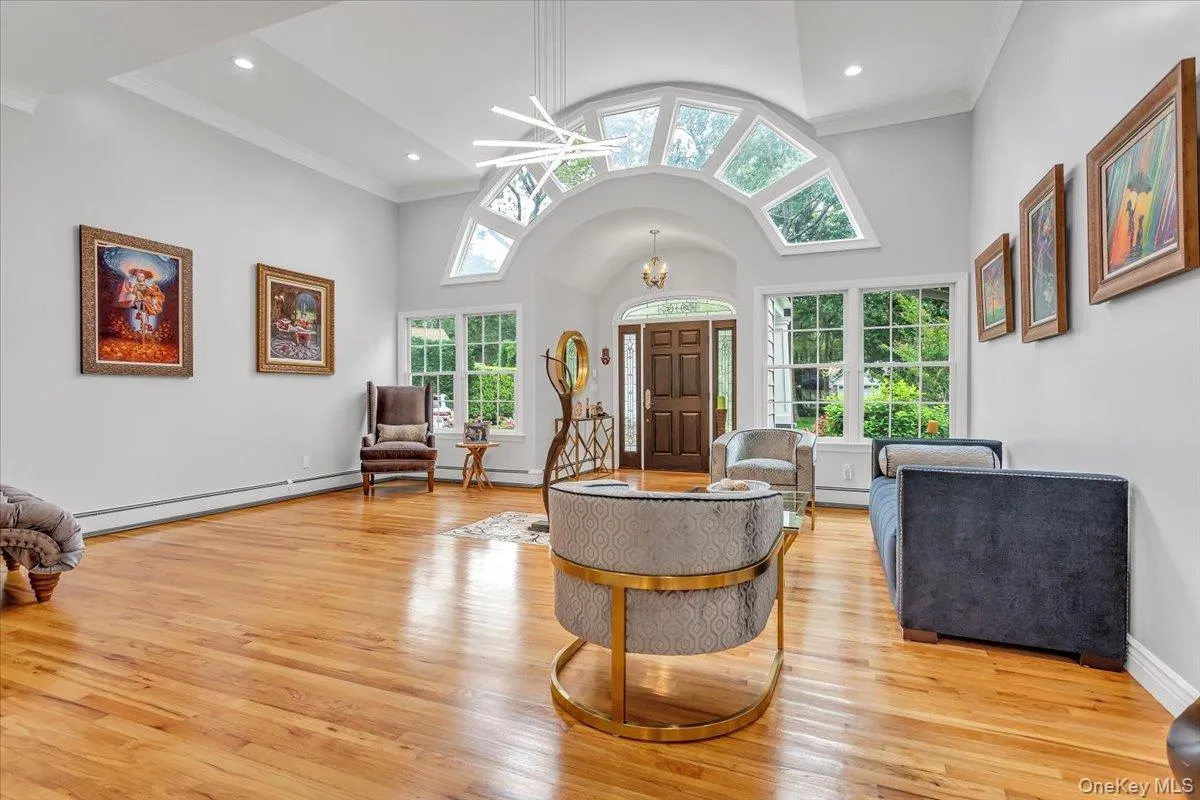 21 Buttonwood Drive, Huntington, NY, 6 Bedrooms Bedrooms, 11 Rooms Rooms,3 BathroomsBathrooms,Residential,For Rent,Buttonwood,0,1057484 21 Buttonwood Drive, Huntington, NY, 6 Bedrooms Bedrooms, 11 Rooms Rooms,3 BathroomsBathrooms,Residential,For Rent,Buttonwood,0,1057484