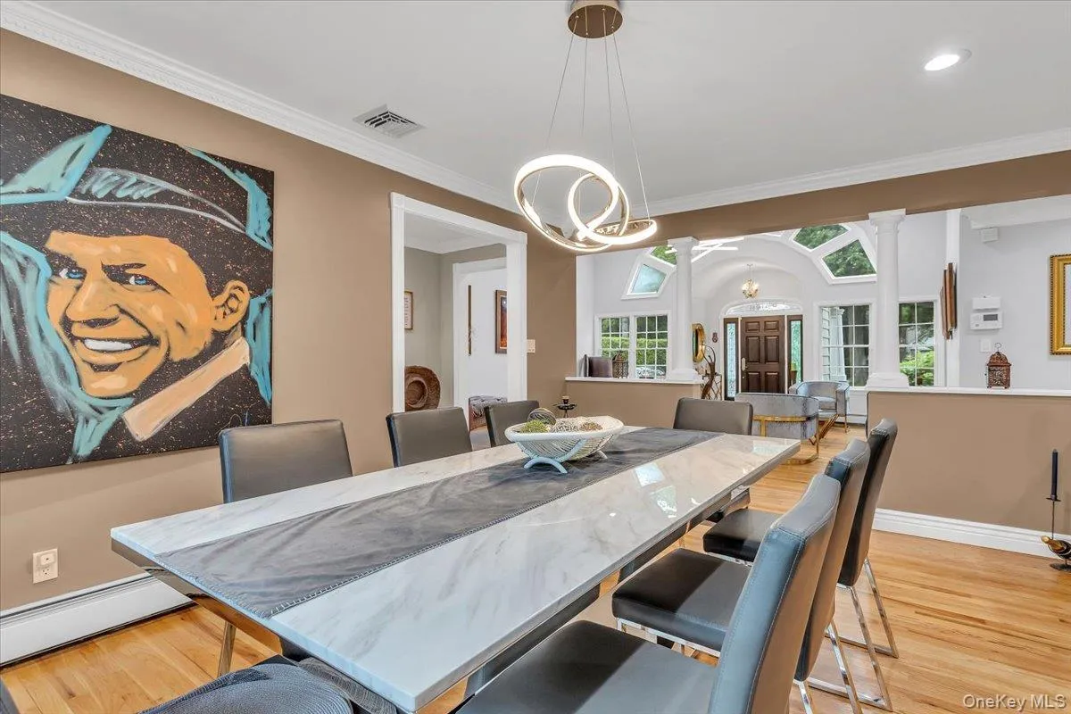 21 Buttonwood Drive, Huntington, NY, 6 Bedrooms Bedrooms, 11 Rooms Rooms,3 BathroomsBathrooms,Residential,For Rent,Buttonwood,0,1057484 21 Buttonwood Drive, Huntington, NY, 6 Bedrooms Bedrooms, 11 Rooms Rooms,3 BathroomsBathrooms,Residential,For Rent,Buttonwood,0,1057484