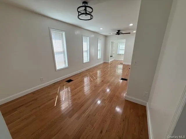 120 Bert Crawford Road, Middletown, NY, 2 Bedrooms Bedrooms, 5 Rooms Rooms,1 BathroomBathrooms,Residential Lease,For Rent,Bert Crawford,0,1057485 120 Bert Crawford Road, Middletown, NY, 2 Bedrooms Bedrooms, 5 Rooms Rooms,1 BathroomBathrooms,Residential Lease,For Rent,Bert Crawford,0,1057485