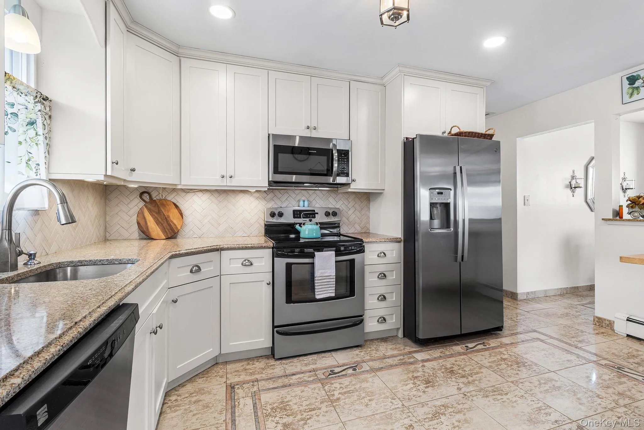 115 11th Street, Hempstead, NY, 4 Bedrooms Bedrooms, 11 Rooms Rooms,2 BathroomsBathrooms,Residential,For Rent,11th,0,1057486 115 11th Street, Hempstead, NY, 4 Bedrooms Bedrooms, 11 Rooms Rooms,2 BathroomsBathrooms,Residential,For Rent,11th,0,1057486