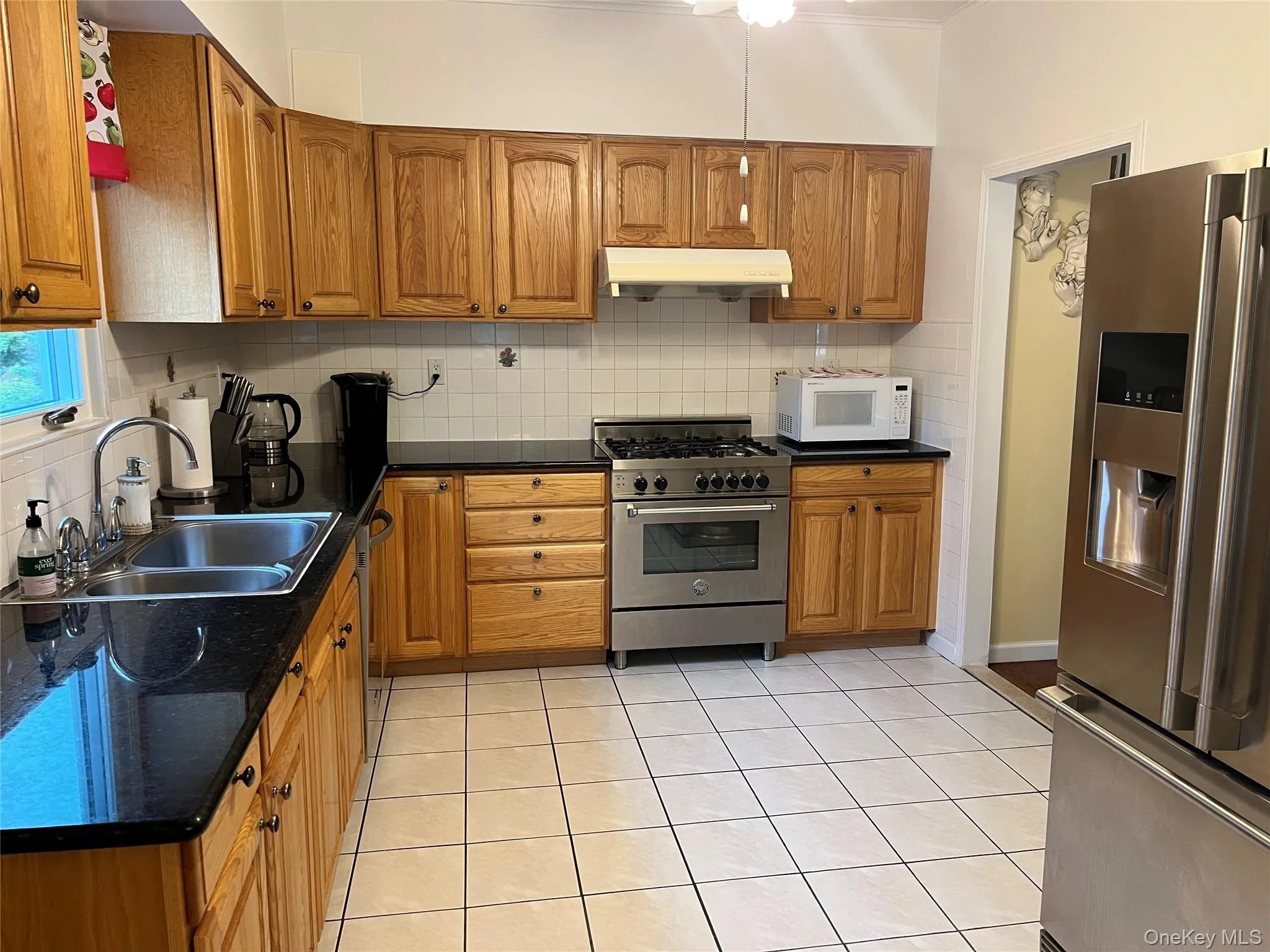 20953 28th Avenue, New York, NY, 4 Bedrooms Bedrooms, 10 Rooms Rooms,3 BathroomsBathrooms,Residential,For Rent,28th,0,1057487 20953 28th Avenue, New York, NY, 4 Bedrooms Bedrooms, 10 Rooms Rooms,3 BathroomsBathrooms,Residential,For Rent,28th,0,1057487