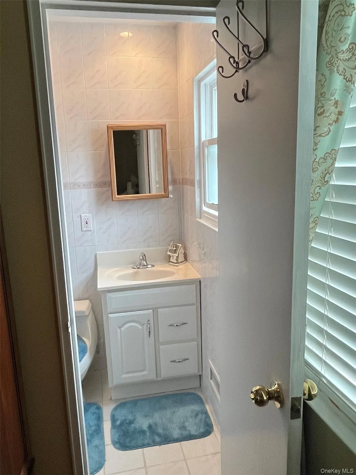 20953 28th Avenue, New York, NY, 4 Bedrooms Bedrooms, 10 Rooms Rooms,3 BathroomsBathrooms,Residential,For Rent,28th,0,1057487 20953 28th Avenue, New York, NY, 4 Bedrooms Bedrooms, 10 Rooms Rooms,3 BathroomsBathrooms,Residential,For Rent,28th,0,1057487