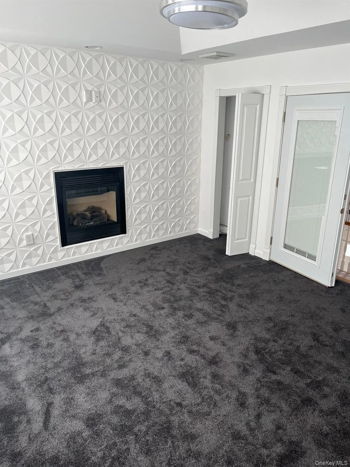 67 Latham Circle, Saugerties, NY, 5 Bedrooms Bedrooms, 20 Rooms Rooms,5 BathroomsBathrooms,Residential,For Rent,Latham,0,1057493 67 Latham Circle, Saugerties, NY, 5 Bedrooms Bedrooms, 20 Rooms Rooms,5 BathroomsBathrooms,Residential,For Rent,Latham,0,1057493