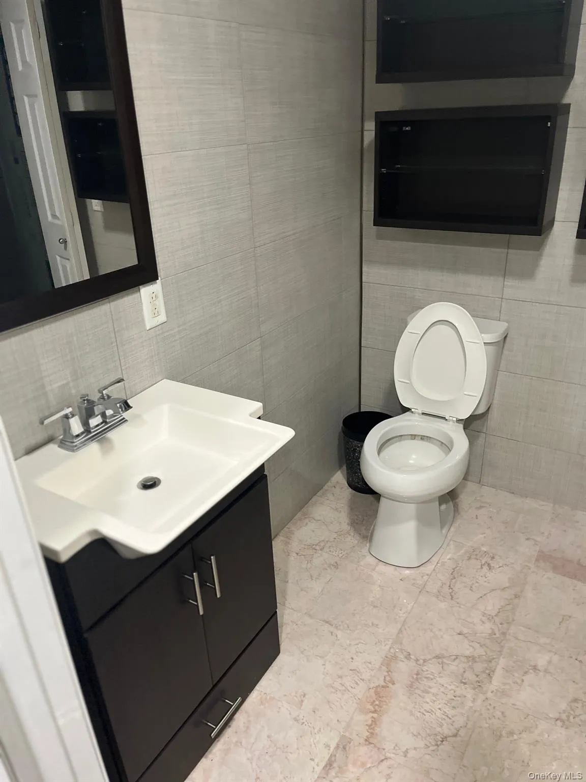 67 Latham Circle, Saugerties, NY, 5 Bedrooms Bedrooms, 20 Rooms Rooms,5 BathroomsBathrooms,Residential,For Rent,Latham,0,1057493 67 Latham Circle, Saugerties, NY, 5 Bedrooms Bedrooms, 20 Rooms Rooms,5 BathroomsBathrooms,Residential,For Rent,Latham,0,1057493
