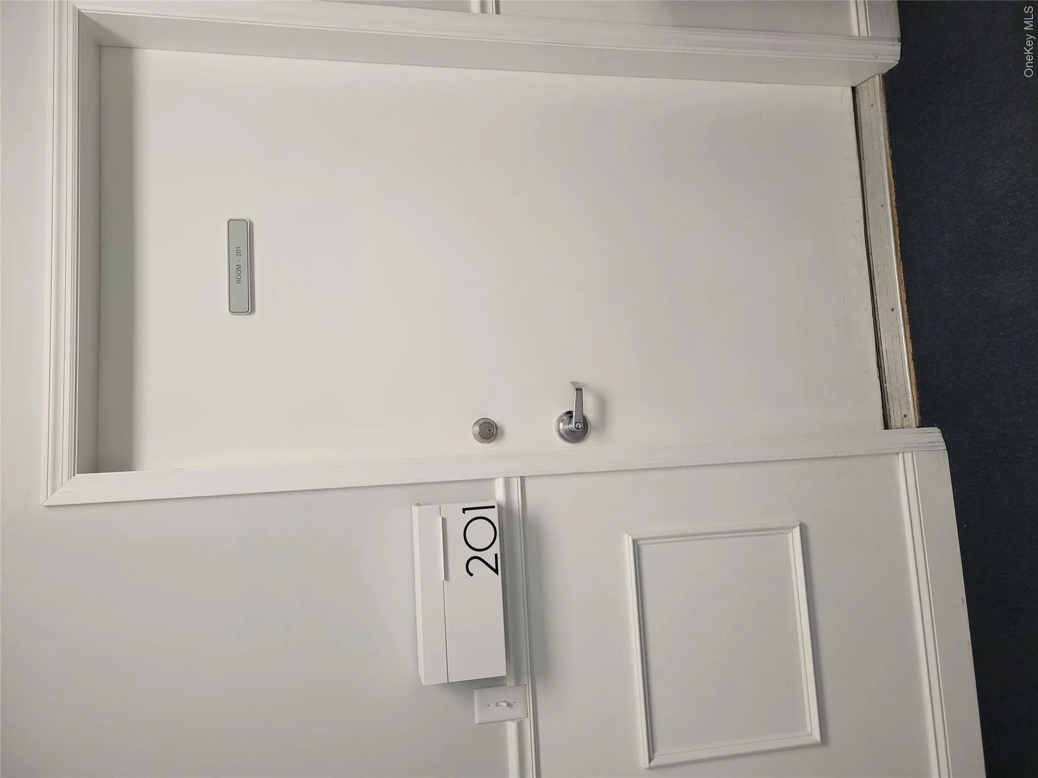 Suite 201 is located on the second floor. All updated and freshly painted. Suite 201 is located on the second floor. All updated and freshly painted.