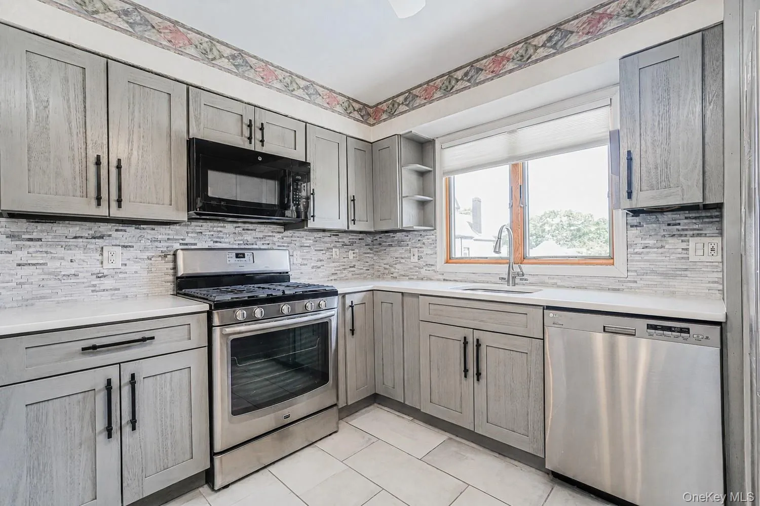 17 Murray Place, New York, NY, 4 Bedrooms Bedrooms, 9 Rooms Rooms,2 BathroomsBathrooms,Residential,For Rent,Murray,0,1057495 17 Murray Place, New York, NY, 4 Bedrooms Bedrooms, 9 Rooms Rooms,2 BathroomsBathrooms,Residential,For Rent,Murray,0,1057495