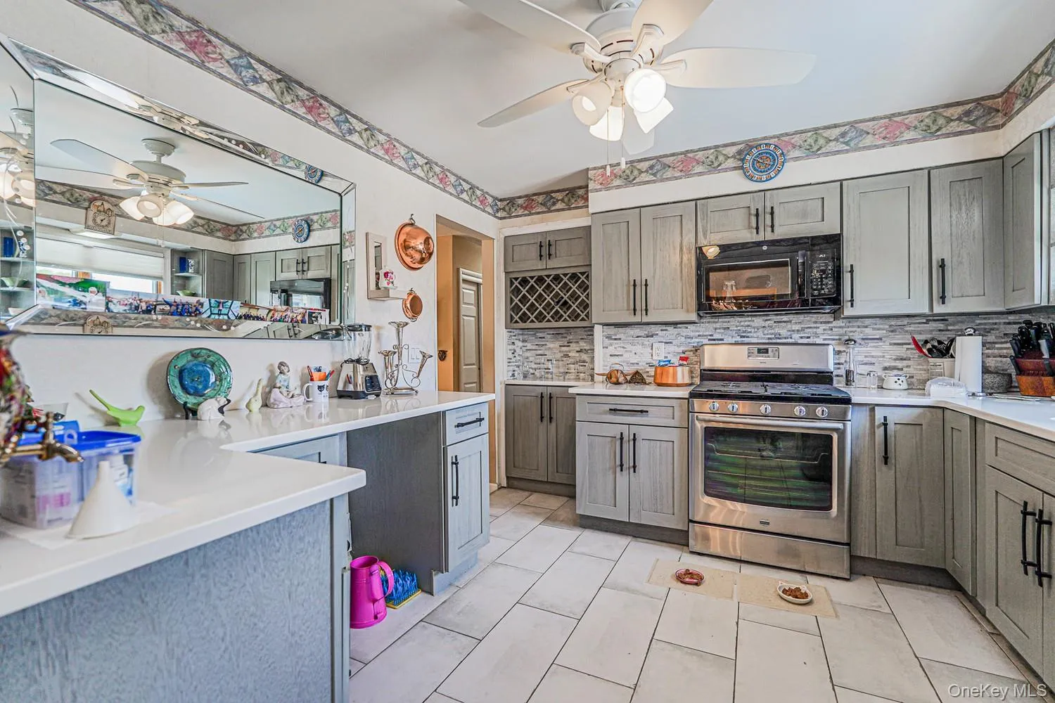 17 Murray Place, New York, NY, 4 Bedrooms Bedrooms, 9 Rooms Rooms,2 BathroomsBathrooms,Residential,For Rent,Murray,0,1057495 17 Murray Place, New York, NY, 4 Bedrooms Bedrooms, 9 Rooms Rooms,2 BathroomsBathrooms,Residential,For Rent,Murray,0,1057495