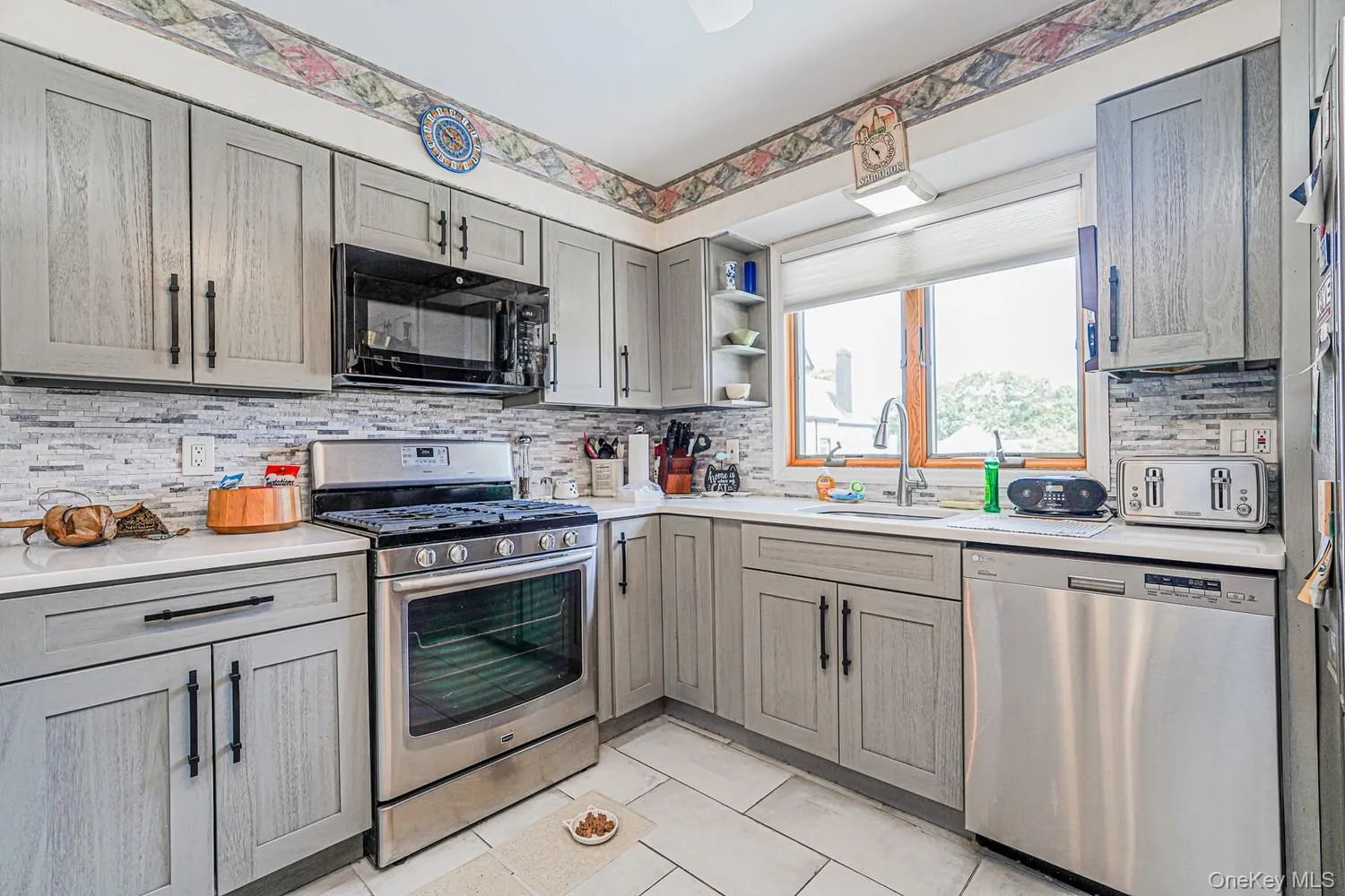 17 Murray Place, New York, NY, 4 Bedrooms Bedrooms, 9 Rooms Rooms,2 BathroomsBathrooms,Residential,For Rent,Murray,0,1057495 17 Murray Place, New York, NY, 4 Bedrooms Bedrooms, 9 Rooms Rooms,2 BathroomsBathrooms,Residential,For Rent,Murray,0,1057495
