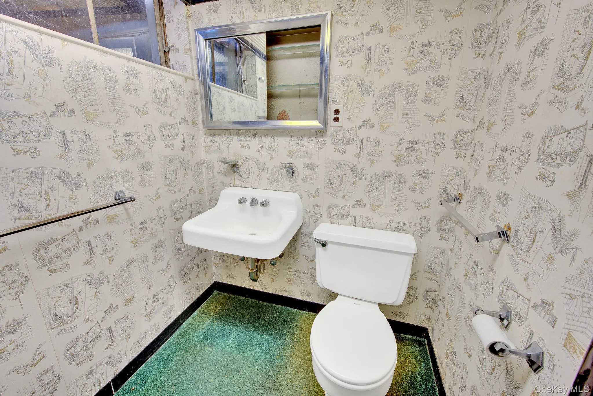 6 Soundview Road, Glen Cove, NY, 5 Bedrooms Bedrooms, 11 Rooms Rooms,3 BathroomsBathrooms,Residential,For Rent,Soundview,0,1057496 6 Soundview Road, Glen Cove, NY, 5 Bedrooms Bedrooms, 11 Rooms Rooms,3 BathroomsBathrooms,Residential,For Rent,Soundview,0,1057496