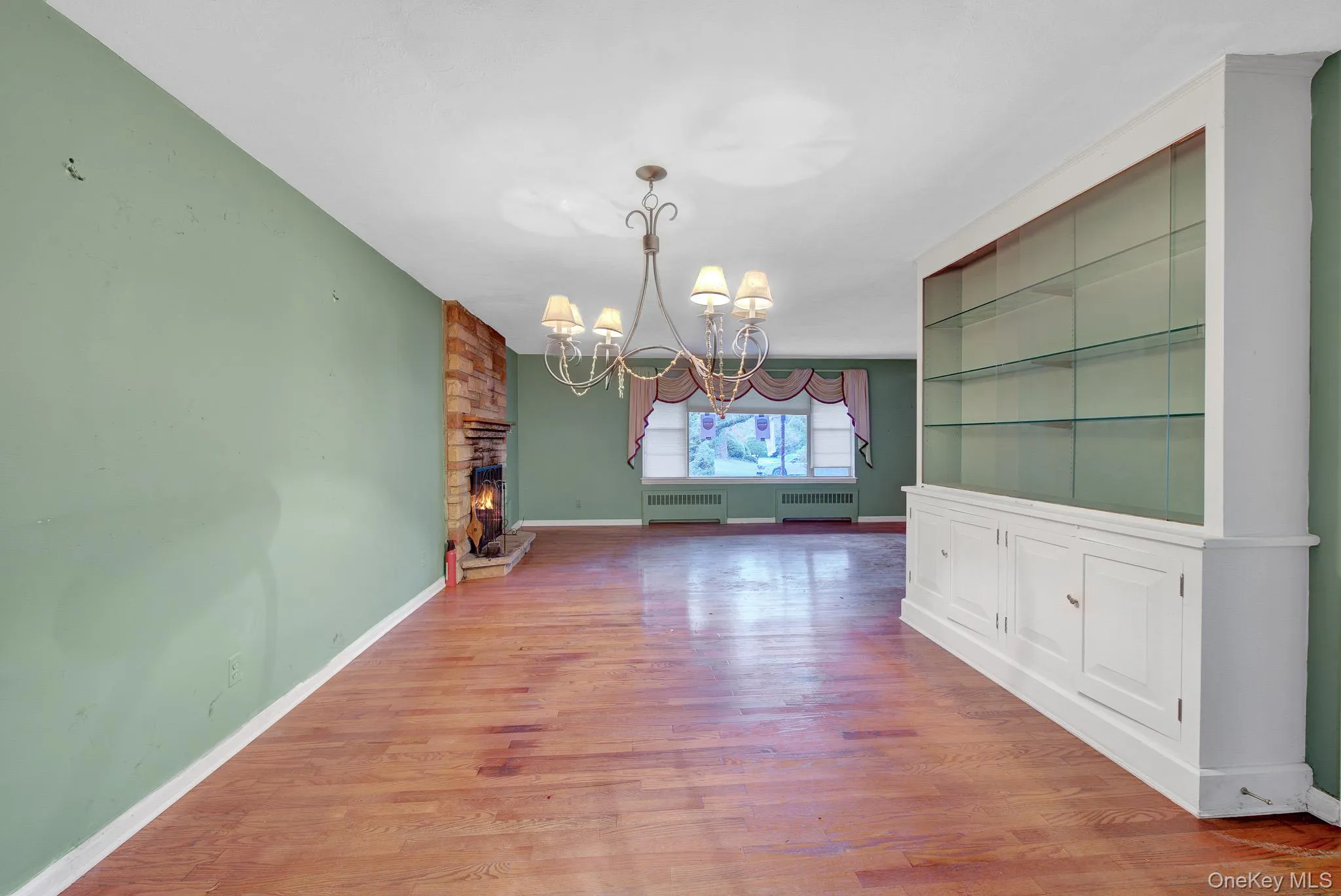 6 Soundview Road, Glen Cove, NY, 5 Bedrooms Bedrooms, 11 Rooms Rooms,3 BathroomsBathrooms,Residential,For Rent,Soundview,0,1057496 6 Soundview Road, Glen Cove, NY, 5 Bedrooms Bedrooms, 11 Rooms Rooms,3 BathroomsBathrooms,Residential,For Rent,Soundview,0,1057496