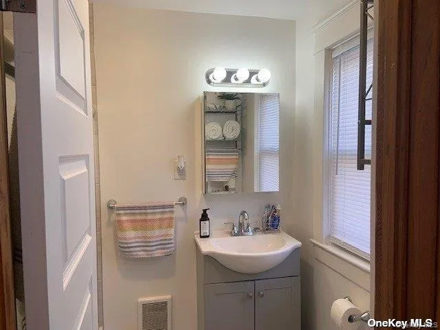 Newly renovated Bath Newly renovated Bath