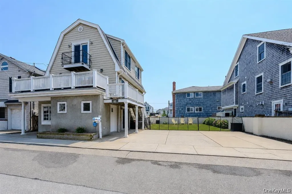 30 Buffalo Avenue, Hempstead, NY, 3 Bedrooms Bedrooms, 7 Rooms Rooms,3 BathroomsBathrooms,Residential Lease,For Rent,Buffalo,0,1057501 30 Buffalo Avenue, Hempstead, NY, 3 Bedrooms Bedrooms, 7 Rooms Rooms,3 BathroomsBathrooms,Residential Lease,For Rent,Buffalo,0,1057501