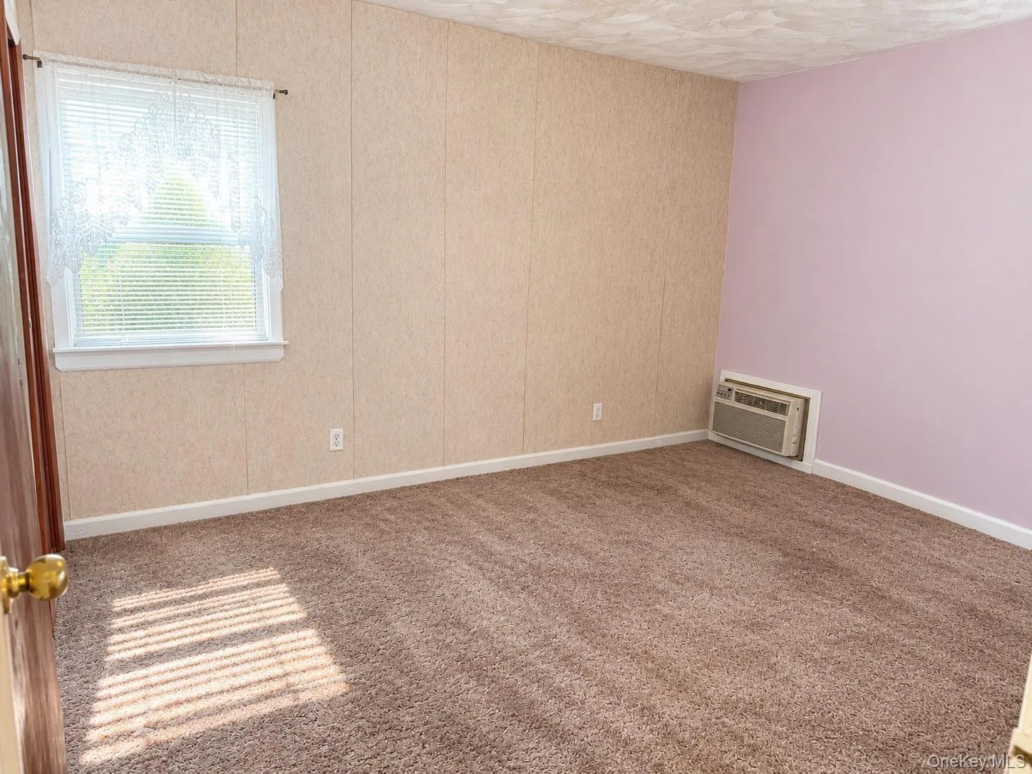 4720 201st Street, New York, NY, 4 Bedrooms Bedrooms, 7 Rooms Rooms,1 BathroomBathrooms,Residential,For Rent,201st,0,1057503 4720 201st Street, New York, NY, 4 Bedrooms Bedrooms, 7 Rooms Rooms,1 BathroomBathrooms,Residential,For Rent,201st,0,1057503