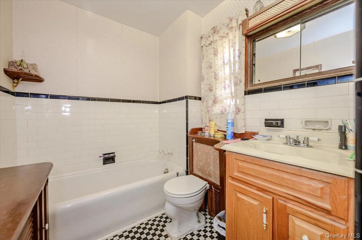631 Kimball Avenue, Yonkers, NY, 4 Bedrooms Bedrooms, 6 Rooms Rooms,2 BathroomsBathrooms,Residential,For Rent,Kimball,0,1057515 631 Kimball Avenue, Yonkers, NY, 4 Bedrooms Bedrooms, 6 Rooms Rooms,2 BathroomsBathrooms,Residential,For Rent,Kimball,0,1057515