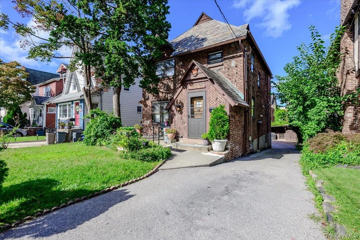 631 Kimball Avenue, Yonkers, NY, 4 Bedrooms Bedrooms, 6 Rooms Rooms,2 BathroomsBathrooms,Residential,For Rent,Kimball,0,1057515 631 Kimball Avenue, Yonkers, NY, 4 Bedrooms Bedrooms, 6 Rooms Rooms,2 BathroomsBathrooms,Residential,For Rent,Kimball,0,1057515