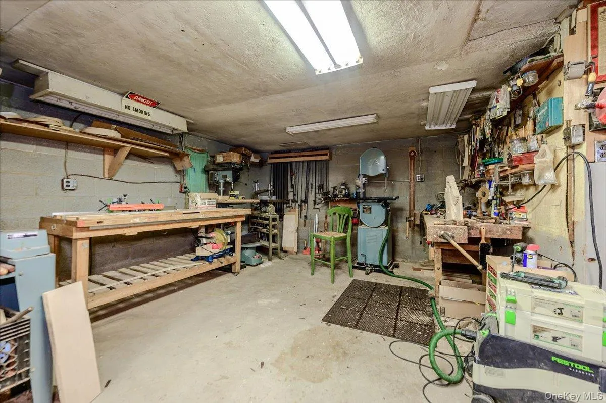 631 Kimball Avenue, Yonkers, NY, 4 Bedrooms Bedrooms, 6 Rooms Rooms,2 BathroomsBathrooms,Residential,For Rent,Kimball,0,1057515 631 Kimball Avenue, Yonkers, NY, 4 Bedrooms Bedrooms, 6 Rooms Rooms,2 BathroomsBathrooms,Residential,For Rent,Kimball,0,1057515
