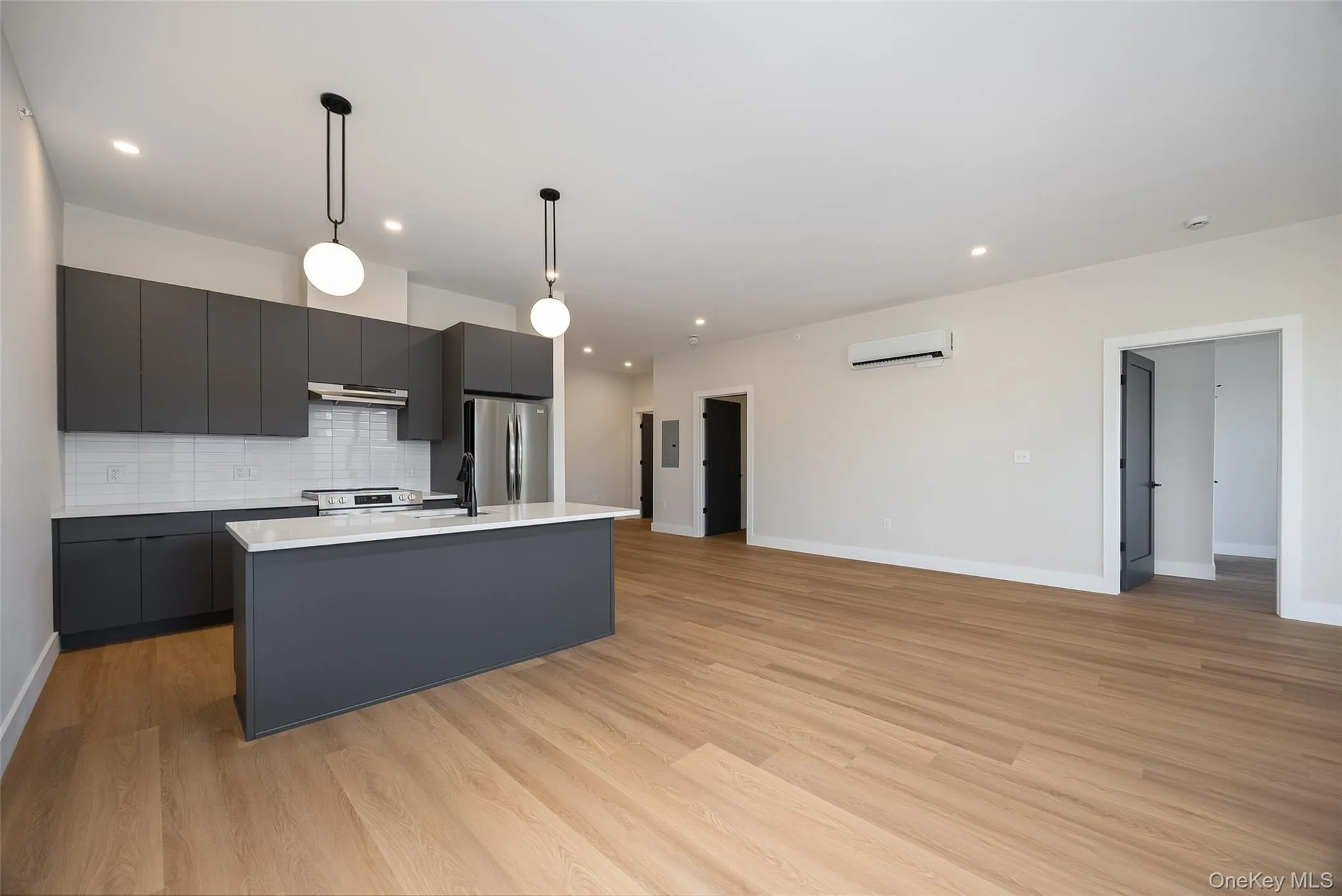 364 Main Street, Beacon, NY, 1 Bedroom Bedrooms, 6 Rooms Rooms,2 BathroomsBathrooms,Residential Lease,For Rent,Main,0,1057520 364 Main Street, Beacon, NY, 1 Bedroom Bedrooms, 6 Rooms Rooms,2 BathroomsBathrooms,Residential Lease,For Rent,Main,0,1057520