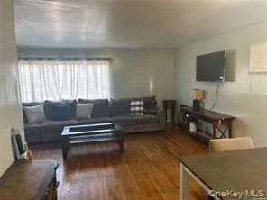 307 Fernside Place, New York, NY, 3 Bedroom Bedrooms, 6 Room Rooms,1 BathroomBathrooms,Residential Lease,For Rent,Fernside,0,1057526 307 Fernside Place, New York, NY, 3 Bedroom Bedrooms, 6 Room Rooms,1 BathroomBathrooms,Residential Lease,For Rent,Fernside,0,1057526
