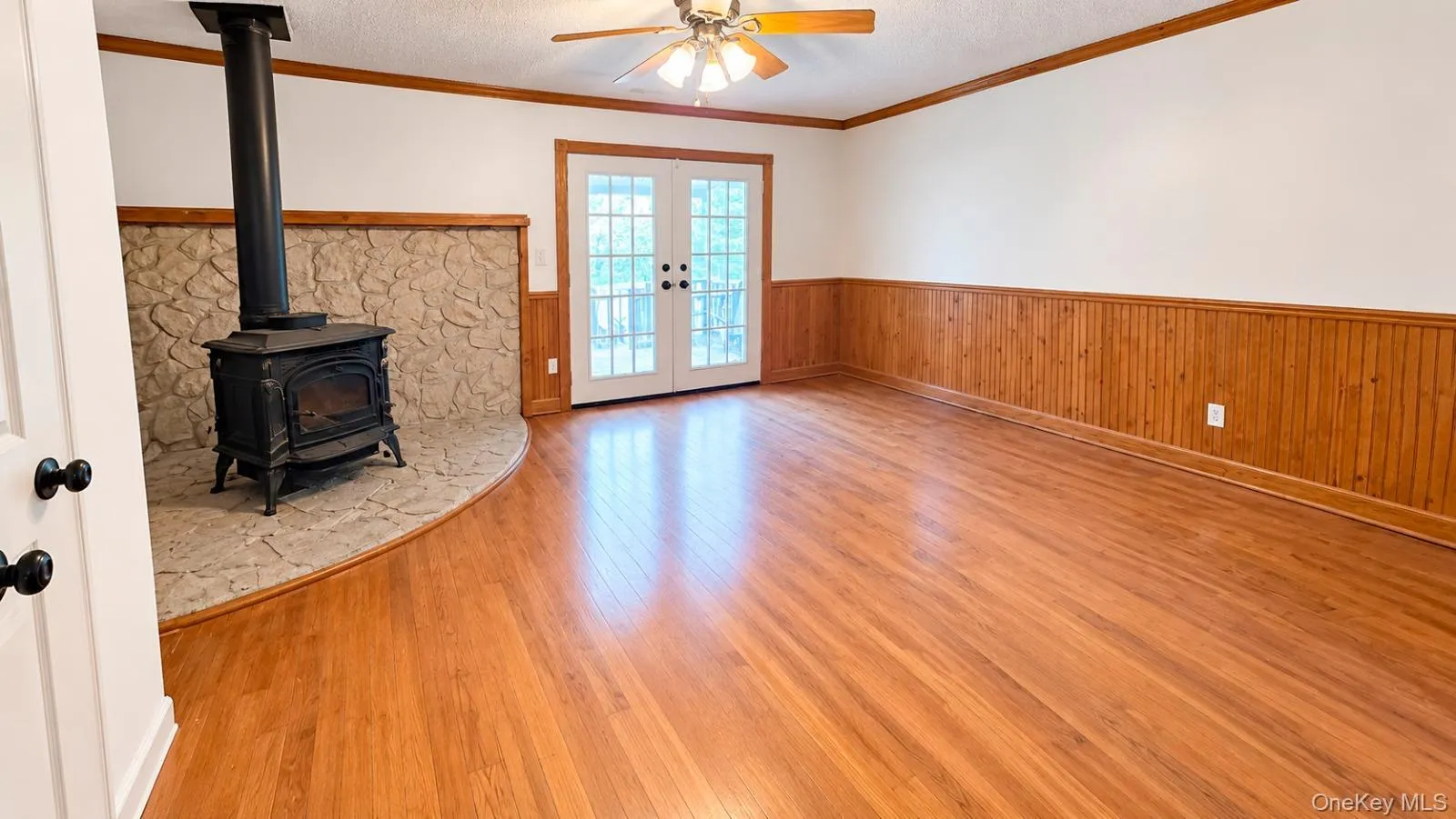 88 Pleasant Avenue, Brookhaven, NY, 5 Bedrooms Bedrooms, 7 Rooms Rooms,2 BathroomsBathrooms,Residential Lease,For Rent,Pleasant,0,1057528 88 Pleasant Avenue, Brookhaven, NY, 5 Bedrooms Bedrooms, 7 Rooms Rooms,2 BathroomsBathrooms,Residential Lease,For Rent,Pleasant,0,1057528