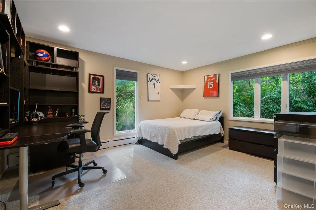 7 Faulkner Lane, Huntington, NY, 5 Bedrooms Bedrooms, 11 Rooms Rooms,3 BathroomsBathrooms,Residential,For Rent,Faulkner,0,1057535 7 Faulkner Lane, Huntington, NY, 5 Bedrooms Bedrooms, 11 Rooms Rooms,3 BathroomsBathrooms,Residential,For Rent,Faulkner,0,1057535
