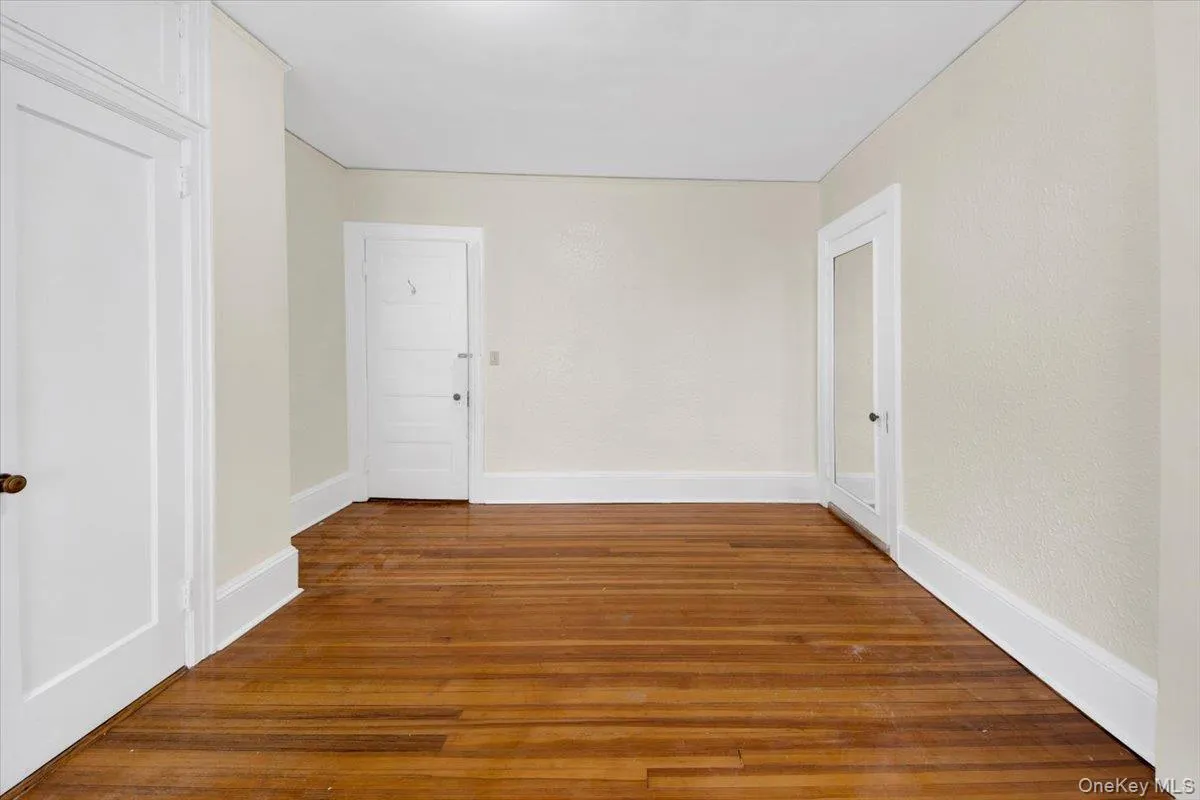 26 Cleveland Street, Mount Pleasant, NY, 2 Bedroom Bedrooms, 4 Room Rooms,1 BathroomBathrooms,Residential Lease,For Rent,Cleveland,0,1057544 26 Cleveland Street, Mount Pleasant, NY, 2 Bedroom Bedrooms, 4 Room Rooms,1 BathroomBathrooms,Residential Lease,For Rent,Cleveland,0,1057544