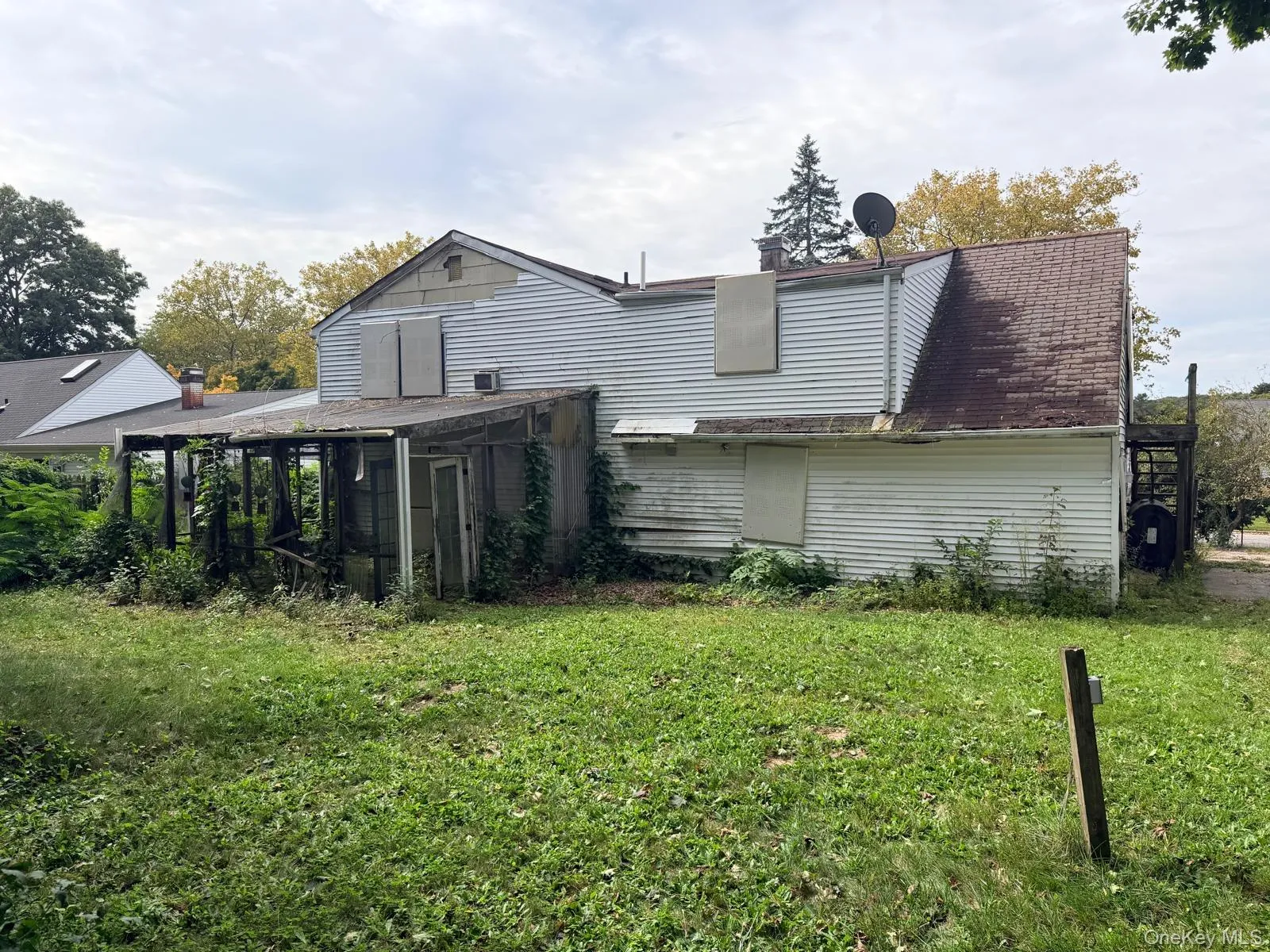 71 Matsunaye Drive, Babylon, NY, 6 Bedrooms Bedrooms, 14 Rooms Rooms,3 BathroomsBathrooms,Residential,For Rent,Matsunaye,0,1057549 71 Matsunaye Drive, Babylon, NY, 6 Bedrooms Bedrooms, 14 Rooms Rooms,3 BathroomsBathrooms,Residential,For Rent,Matsunaye,0,1057549