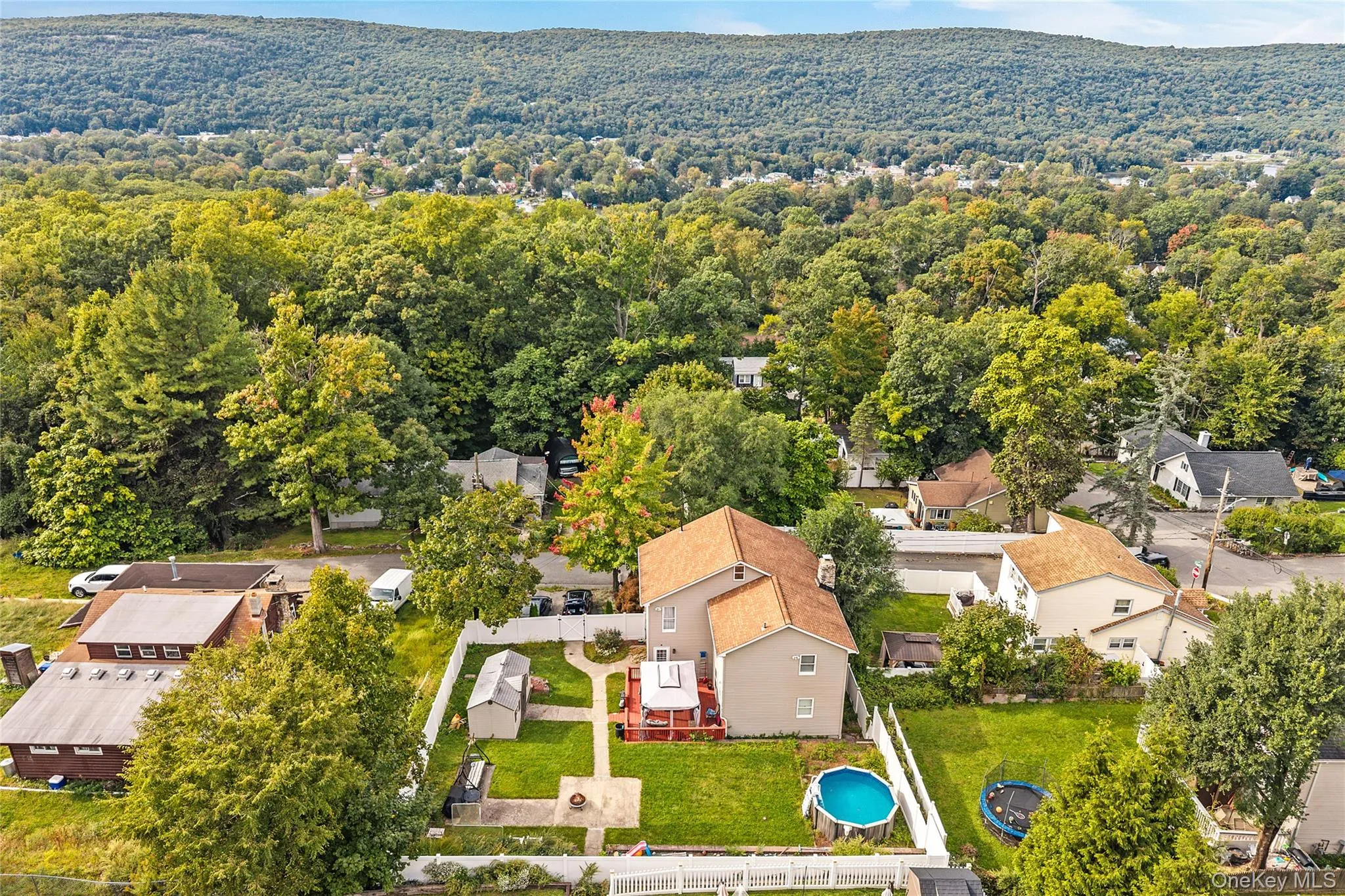 6 Ursa Avenue, Warwick (town), NY, 4 Bedrooms Bedrooms, 7 Rooms Rooms,2 BathroomsBathrooms,Residential,For Rent,Ursa,0,1057558 6 Ursa Avenue, Warwick (town), NY, 4 Bedrooms Bedrooms, 7 Rooms Rooms,2 BathroomsBathrooms,Residential,For Rent,Ursa,0,1057558