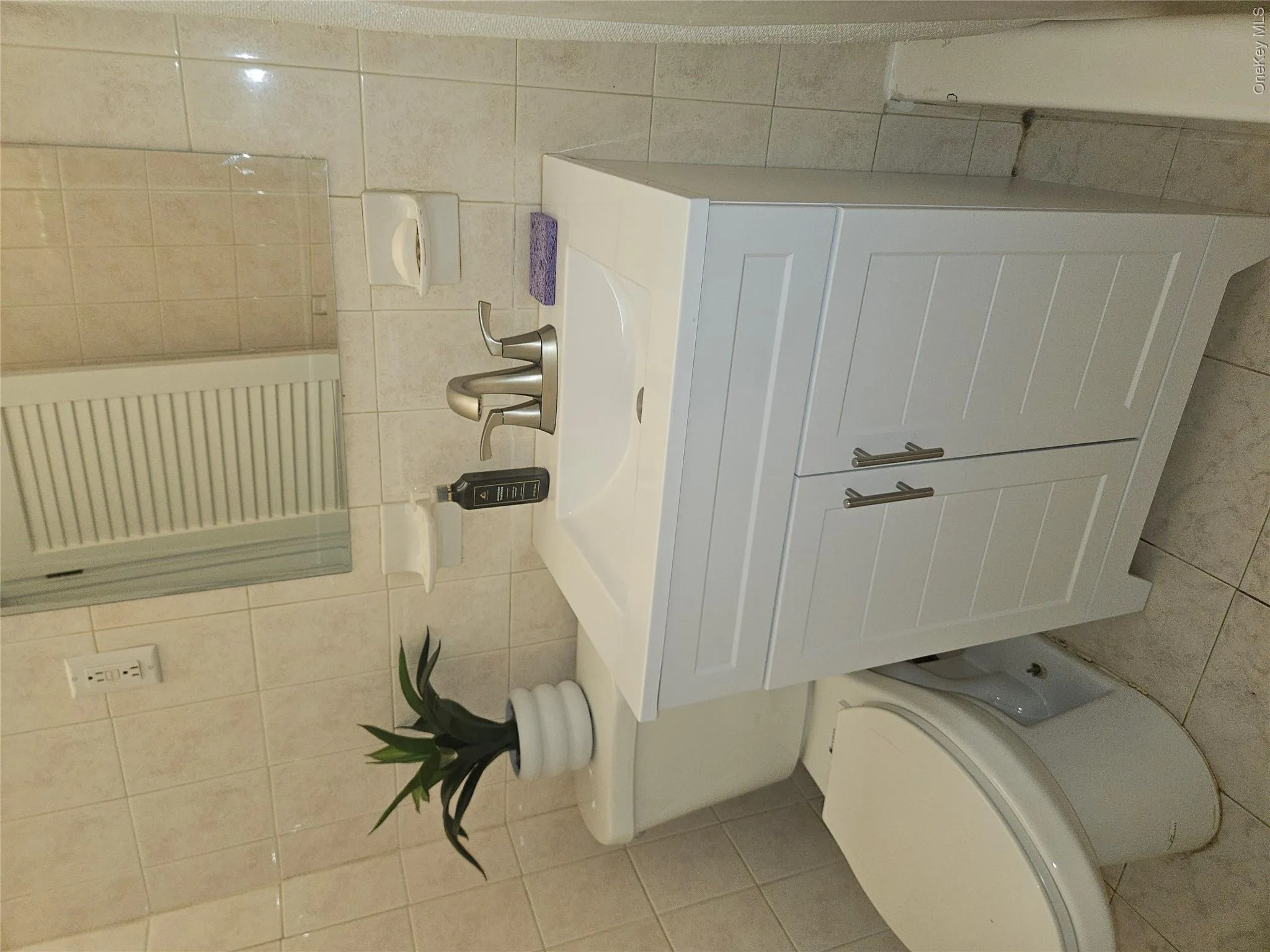 22742 113th Drive, New York, NY, 3 Bedroom Bedrooms, 4 Room Rooms,1 BathroomBathrooms,Residential Lease,For Rent,113th,0,1057565 22742 113th Drive, New York, NY, 3 Bedroom Bedrooms, 4 Room Rooms,1 BathroomBathrooms,Residential Lease,For Rent,113th,0,1057565