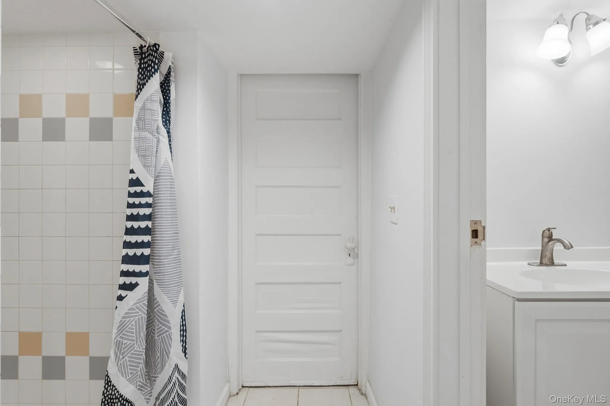 82 Quinby Avenue, White Plains, NY, 4 Bedroom Bedrooms, 9 Room Rooms,2 BathroomBathrooms,Residential Lease,For Rent,Quinby,0,1057566 82 Quinby Avenue, White Plains, NY, 4 Bedroom Bedrooms, 9 Room Rooms,2 BathroomBathrooms,Residential Lease,For Rent,Quinby,0,1057566