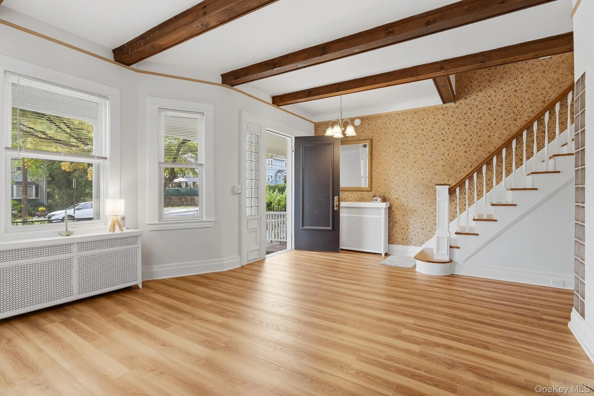 82 Quinby Avenue, White Plains, NY, 4 Bedroom Bedrooms, 9 Room Rooms,2 BathroomBathrooms,Residential Lease,For Rent,Quinby,0,1057566 82 Quinby Avenue, White Plains, NY, 4 Bedroom Bedrooms, 9 Room Rooms,2 BathroomBathrooms,Residential Lease,For Rent,Quinby,0,1057566