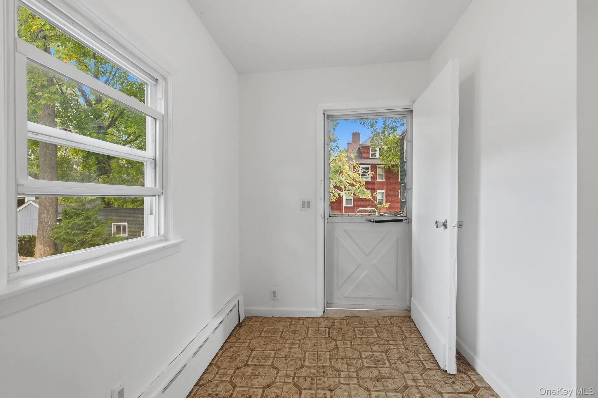 82 Quinby Avenue, White Plains, NY, 4 Bedroom Bedrooms, 9 Room Rooms,2 BathroomBathrooms,Residential Lease,For Rent,Quinby,0,1057566 82 Quinby Avenue, White Plains, NY, 4 Bedroom Bedrooms, 9 Room Rooms,2 BathroomBathrooms,Residential Lease,For Rent,Quinby,0,1057566