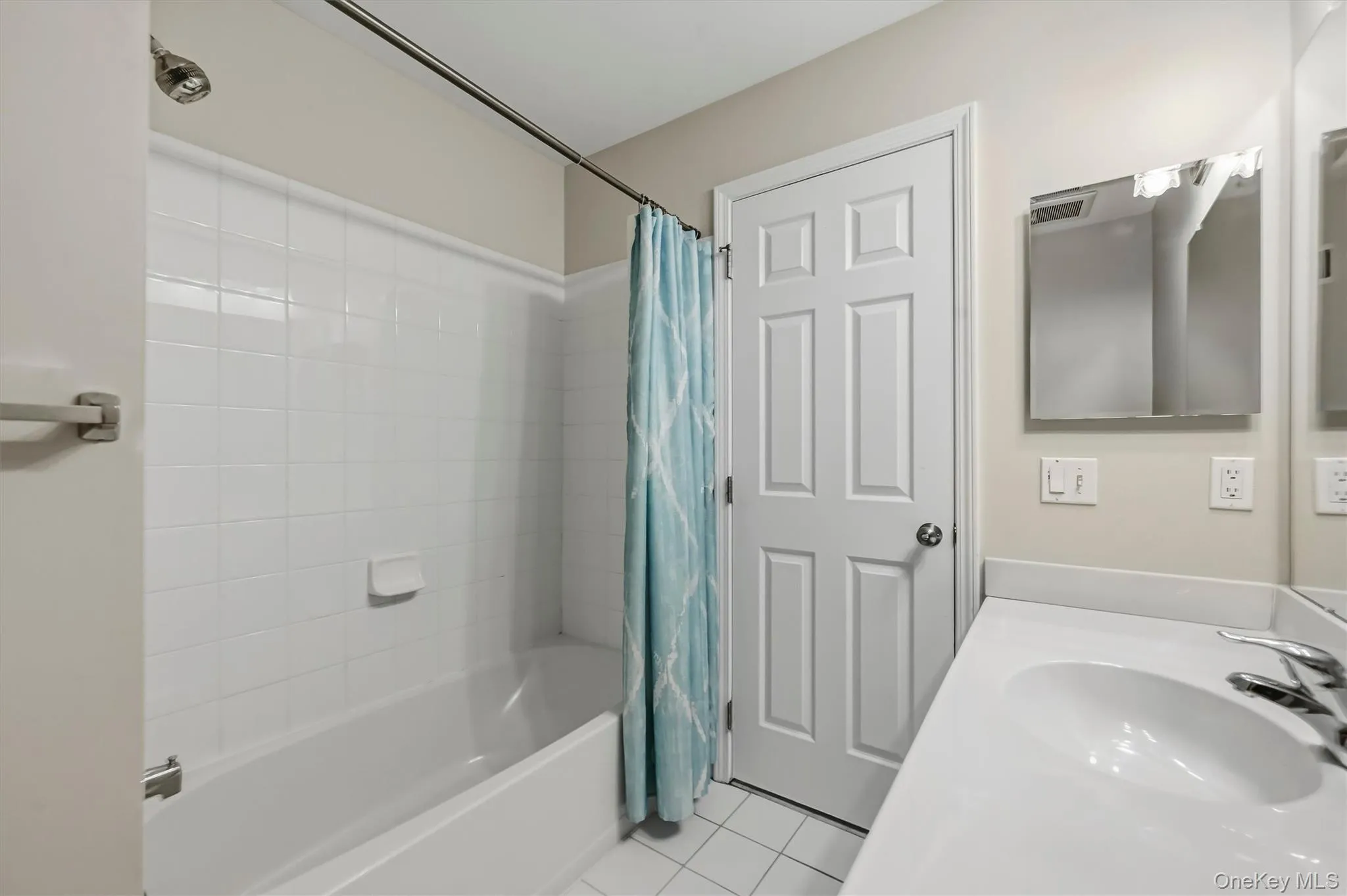 24 Ford Court, Monroe, NY, 3 Bedroom Bedrooms, 7 Room Rooms,2 BathroomBathrooms,Residential Lease,For Rent,Ford,0,1057568 24 Ford Court, Monroe, NY, 3 Bedroom Bedrooms, 7 Room Rooms,2 BathroomBathrooms,Residential Lease,For Rent,Ford,0,1057568