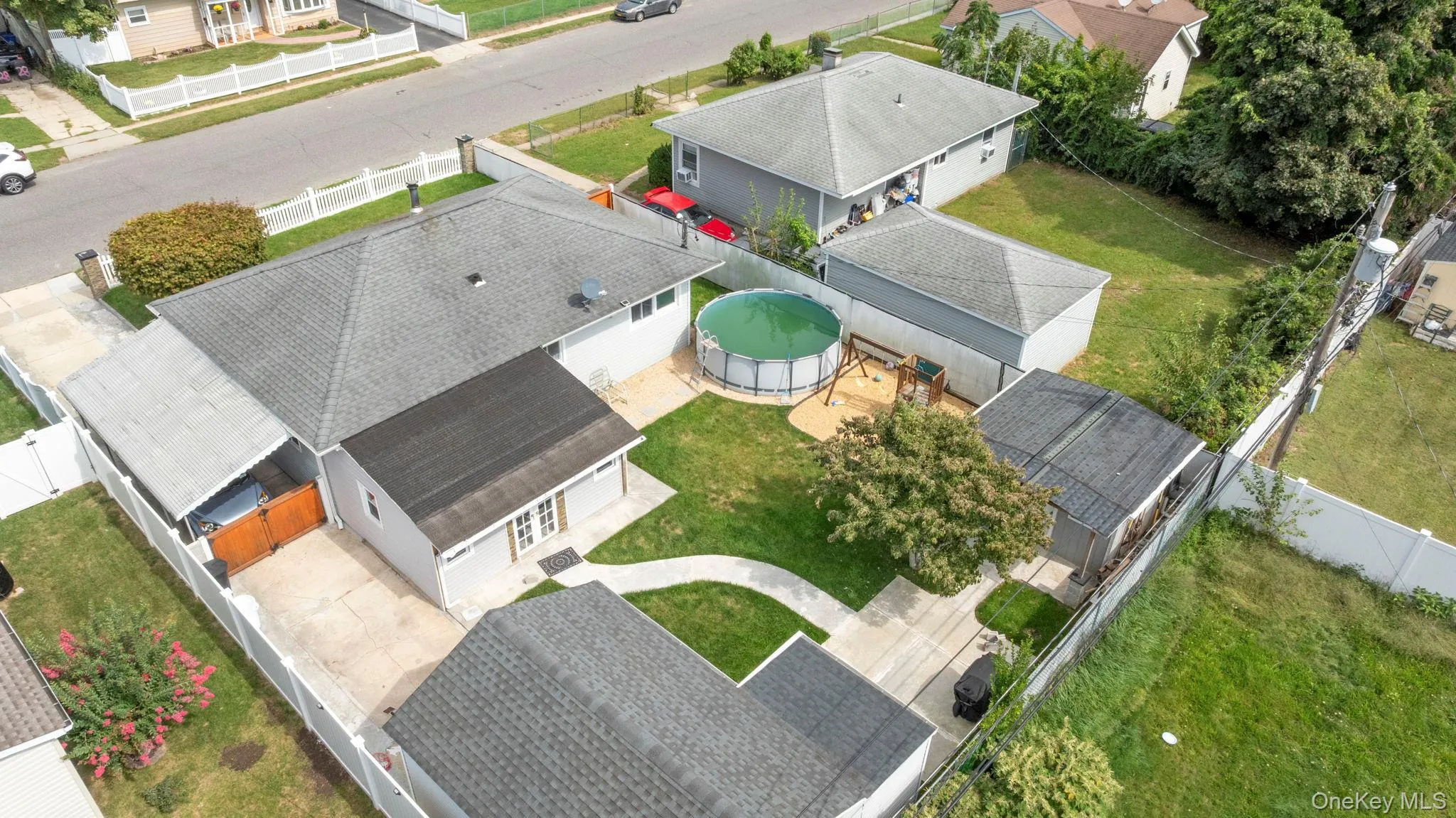 27 Croydon Road, Babylon, NY, 3 Bedrooms Bedrooms, 6 Rooms Rooms,1 BathroomBathrooms,Residential,For Rent,Croydon,0,1057569 27 Croydon Road, Babylon, NY, 3 Bedrooms Bedrooms, 6 Rooms Rooms,1 BathroomBathrooms,Residential,For Rent,Croydon,0,1057569