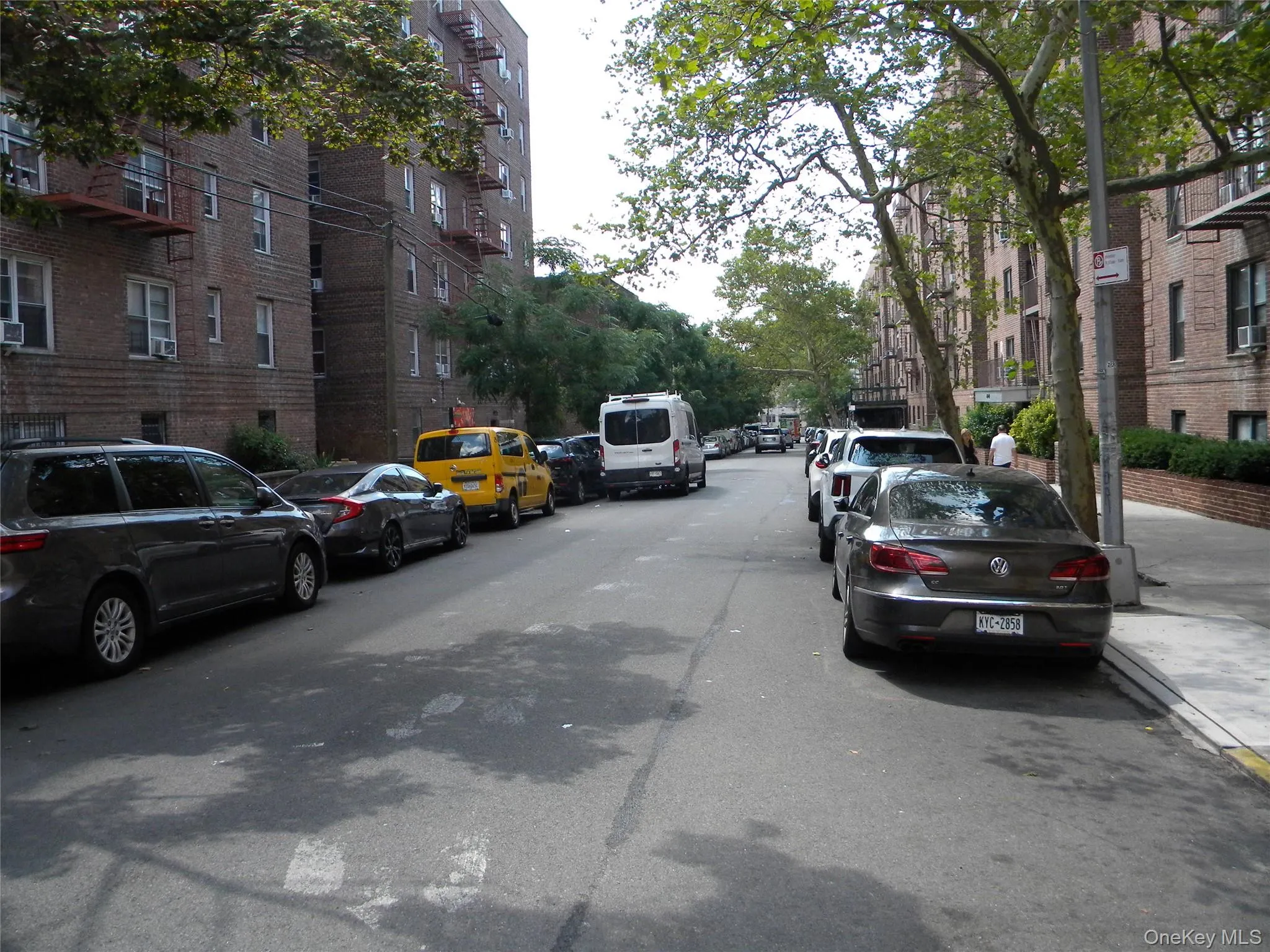 42-25 80th Street, New York, NY, 1 Bedroom Bedrooms, 2 Rooms Rooms,1 BathroomBathrooms,Residential,For Rent,80th,0,1057579 42-25 80th Street, New York, NY, 1 Bedroom Bedrooms, 2 Rooms Rooms,1 BathroomBathrooms,Residential,For Rent,80th,0,1057579
