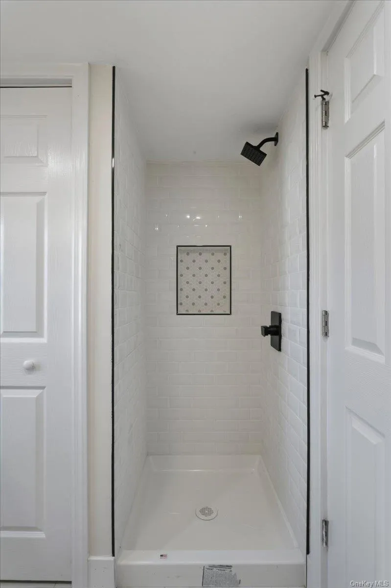 669 Vassar Road, Poughkeepsie, NY, 3 Bedrooms Bedrooms, 8 Rooms Rooms,2 BathroomsBathrooms,Residential,For Rent,Vassar,0,1057587 669 Vassar Road, Poughkeepsie, NY, 3 Bedrooms Bedrooms, 8 Rooms Rooms,2 BathroomsBathrooms,Residential,For Rent,Vassar,0,1057587