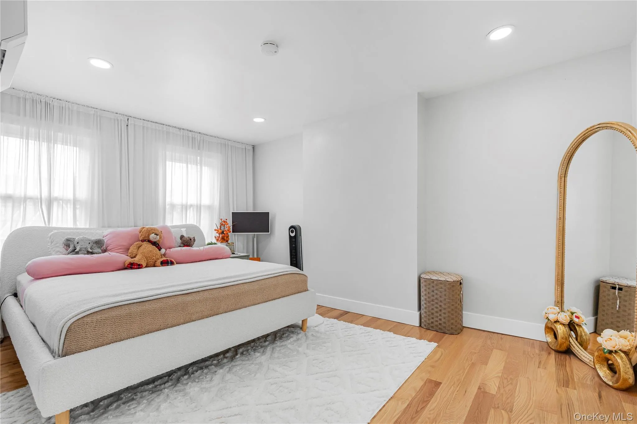 11210 Colfax Street, New York, NY, 3 Bedrooms Bedrooms, 8 Rooms Rooms,2 BathroomsBathrooms,Residential,For Rent,Colfax,0,1057588 11210 Colfax Street, New York, NY, 3 Bedrooms Bedrooms, 8 Rooms Rooms,2 BathroomsBathrooms,Residential,For Rent,Colfax,0,1057588