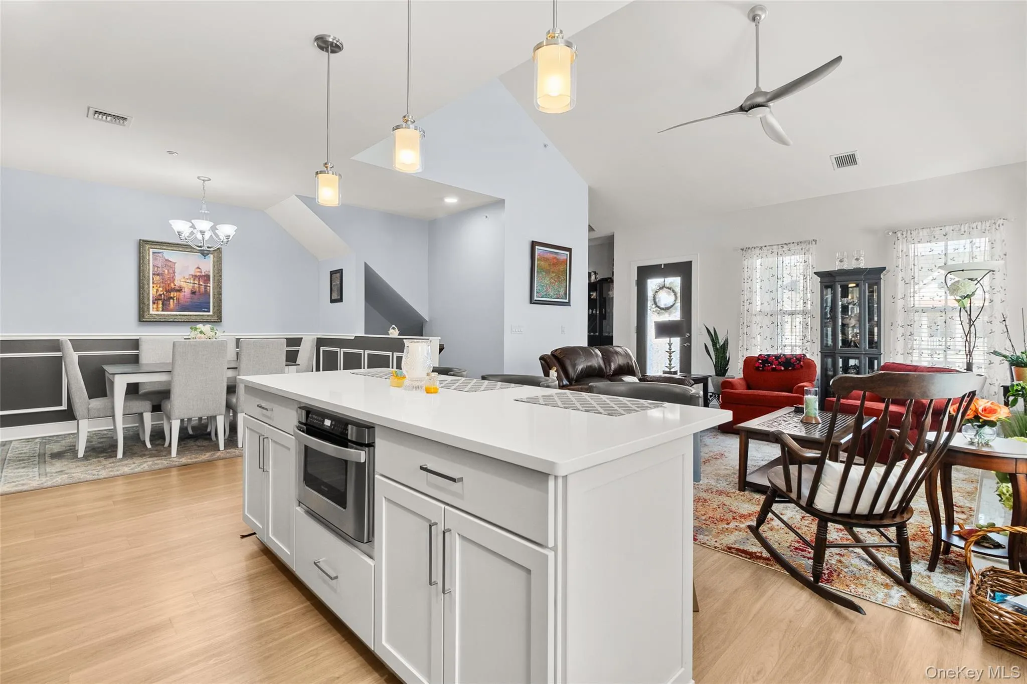 32 Michael Lane, Islip, NY, 2 Bedrooms Bedrooms, 3 Rooms Rooms,2 BathroomsBathrooms,Residential,For Rent,Michael,0,1057600 32 Michael Lane, Islip, NY, 2 Bedrooms Bedrooms, 3 Rooms Rooms,2 BathroomsBathrooms,Residential,For Rent,Michael,0,1057600