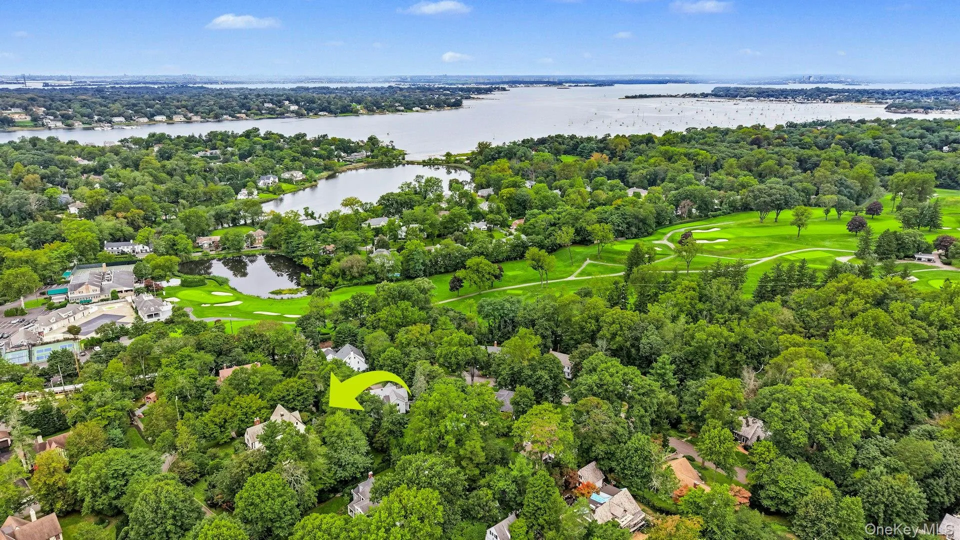 50a Circle Drive, North Hempstead, NY, 5 Bedrooms Bedrooms, 15 Rooms Rooms,3 BathroomsBathrooms,Residential,For Rent,Circle Drive,0,1057604 50a Circle Drive, North Hempstead, NY, 5 Bedrooms Bedrooms, 15 Rooms Rooms,3 BathroomsBathrooms,Residential,For Rent,Circle Drive,0,1057604