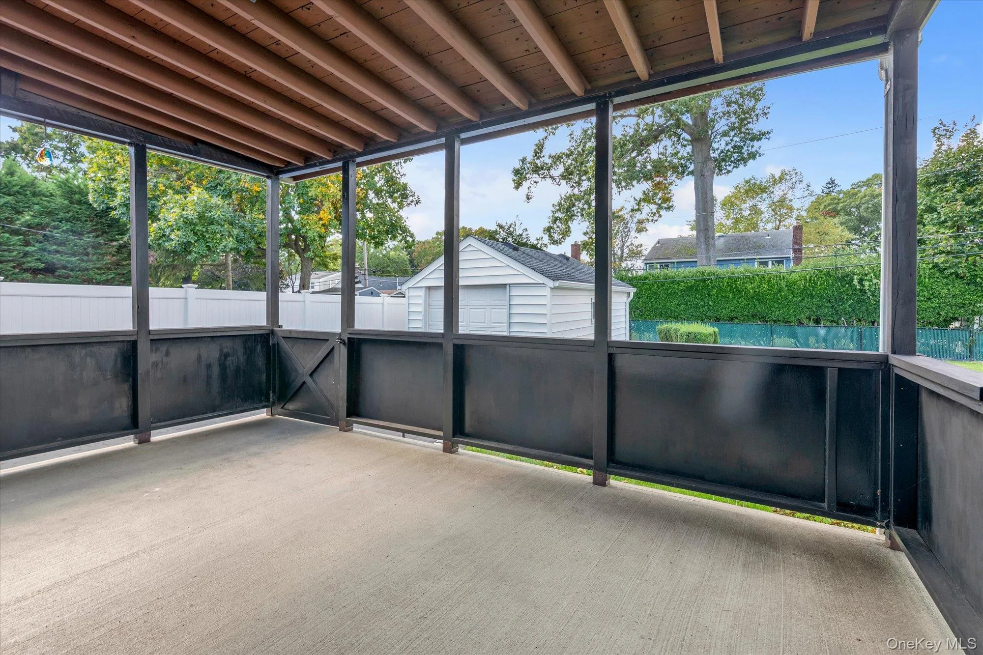 13 Inwood Road, Glen Cove, NY, 5 Bedrooms Bedrooms, 7 Rooms Rooms,2 BathroomsBathrooms,Residential,For Rent,Inwood,0,1057610 13 Inwood Road, Glen Cove, NY, 5 Bedrooms Bedrooms, 7 Rooms Rooms,2 BathroomsBathrooms,Residential,For Rent,Inwood,0,1057610