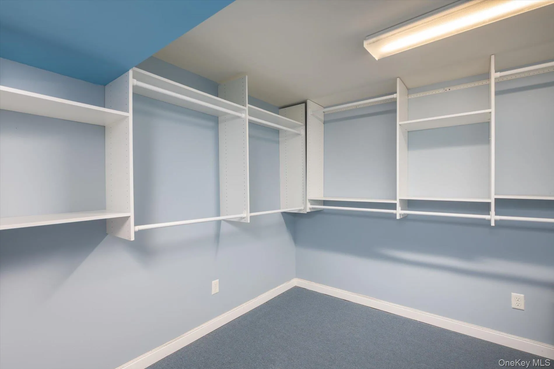 180 Spring Drive, Hempstead, NY, 2 Bedrooms Bedrooms, 5 Rooms Rooms,2 BathroomsBathrooms,Residential,For Rent,Spring,0,1057611 180 Spring Drive, Hempstead, NY, 2 Bedrooms Bedrooms, 5 Rooms Rooms,2 BathroomsBathrooms,Residential,For Rent,Spring,0,1057611