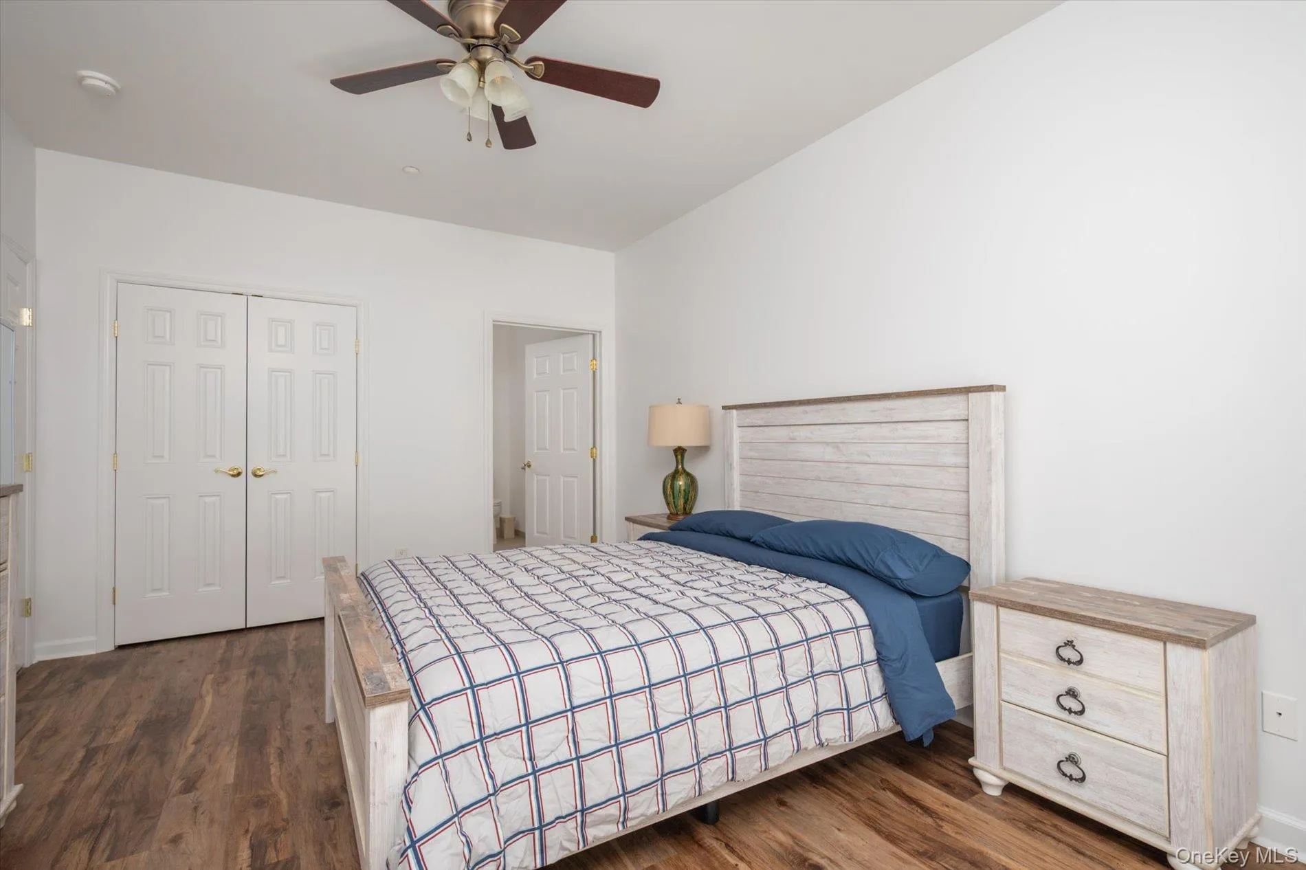 180 Spring Drive, Hempstead, NY, 2 Bedrooms Bedrooms, 5 Rooms Rooms,2 BathroomsBathrooms,Residential,For Rent,Spring,0,1057611 180 Spring Drive, Hempstead, NY, 2 Bedrooms Bedrooms, 5 Rooms Rooms,2 BathroomsBathrooms,Residential,For Rent,Spring,0,1057611